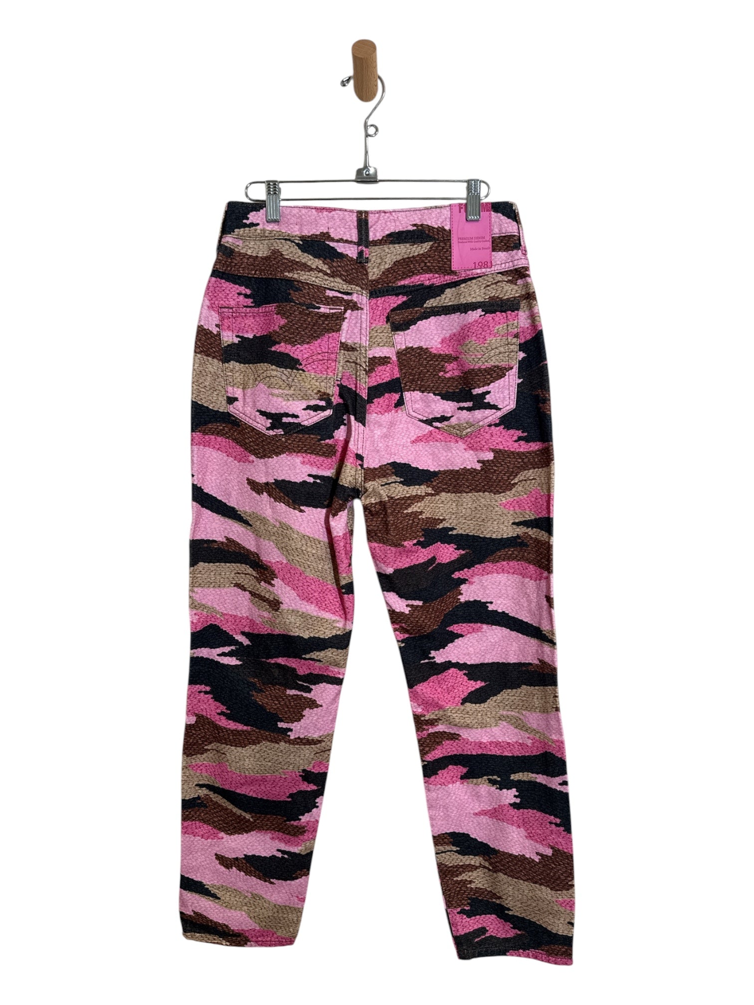 FORUM Pink Camo Denin Size 8