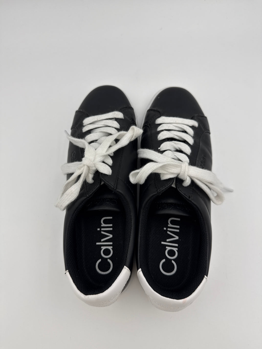 Calvin Klein Black Leather Sneaker Size 8,5