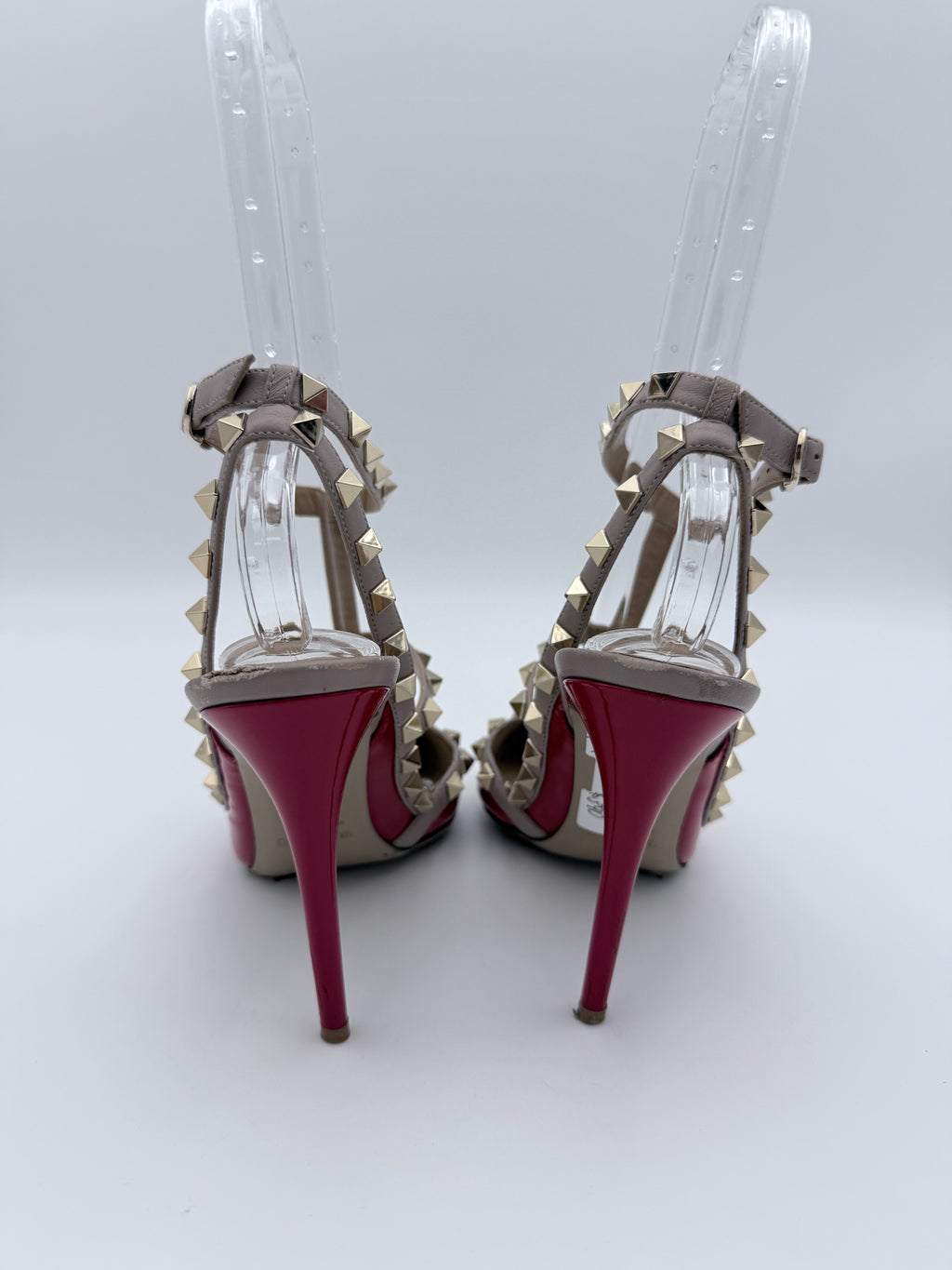 Valentino Red  Rockstud Size 39