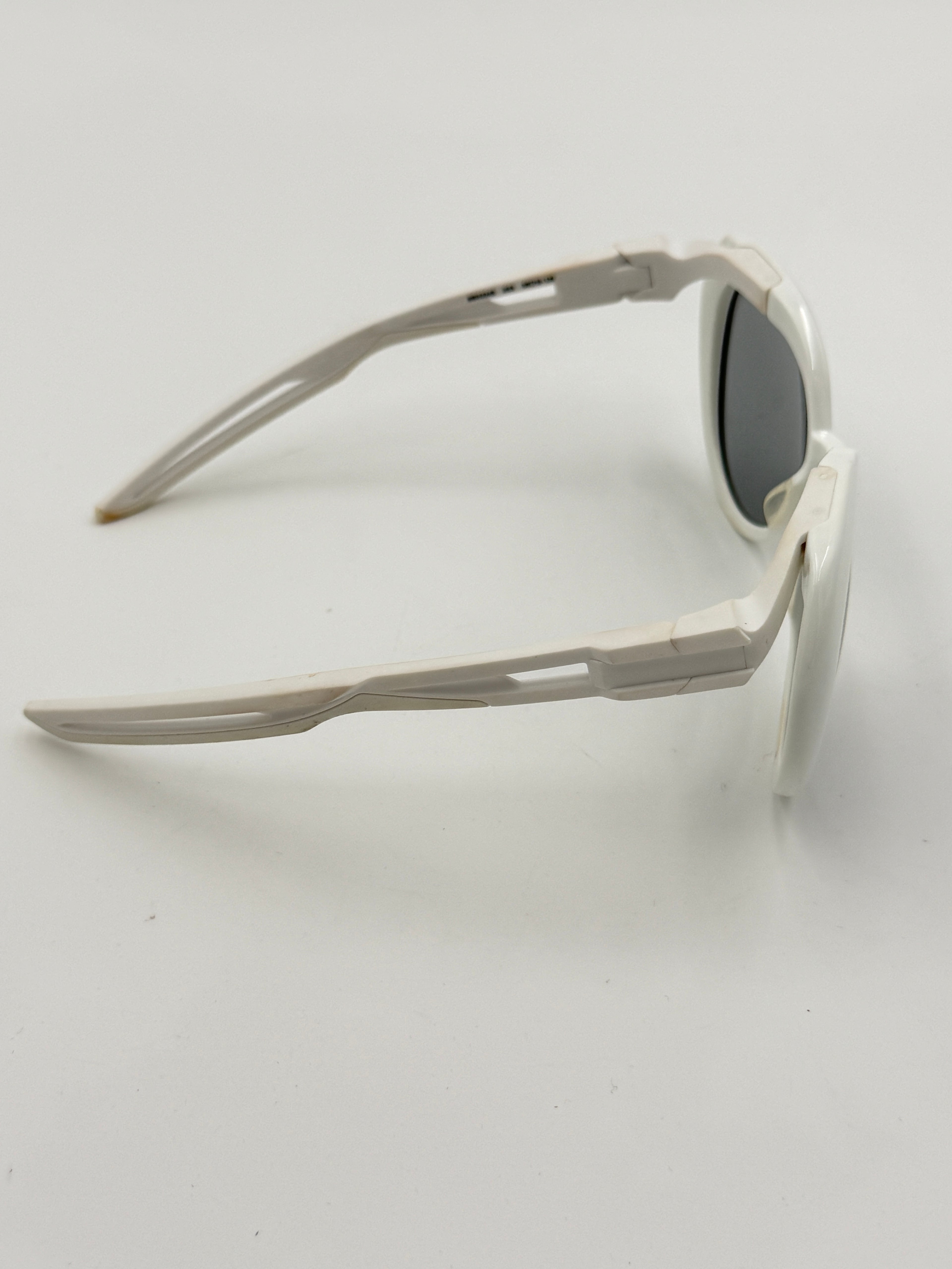 Balenciaga BB0024S white