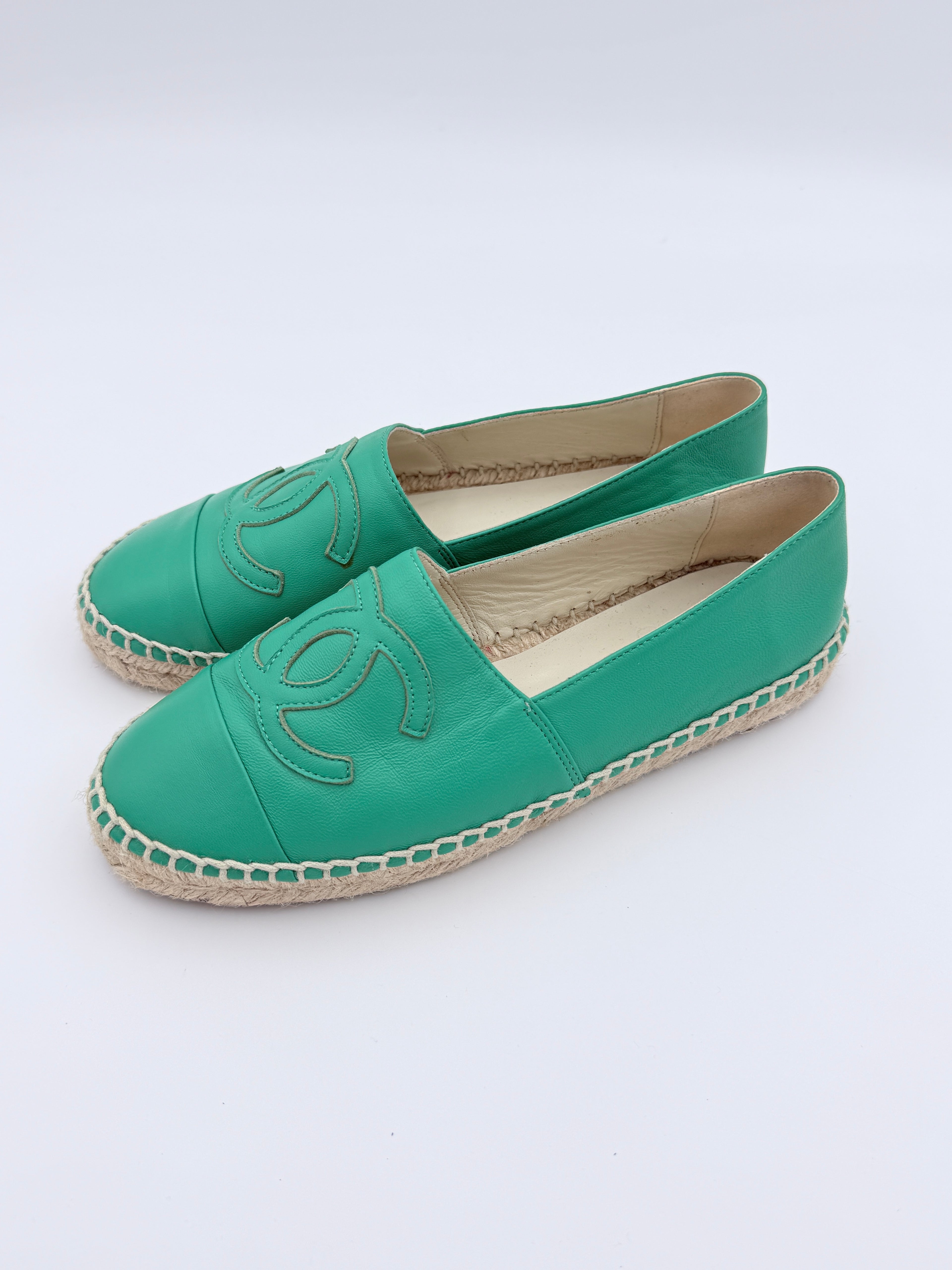 Chanel Green Leather Espadrille size 37