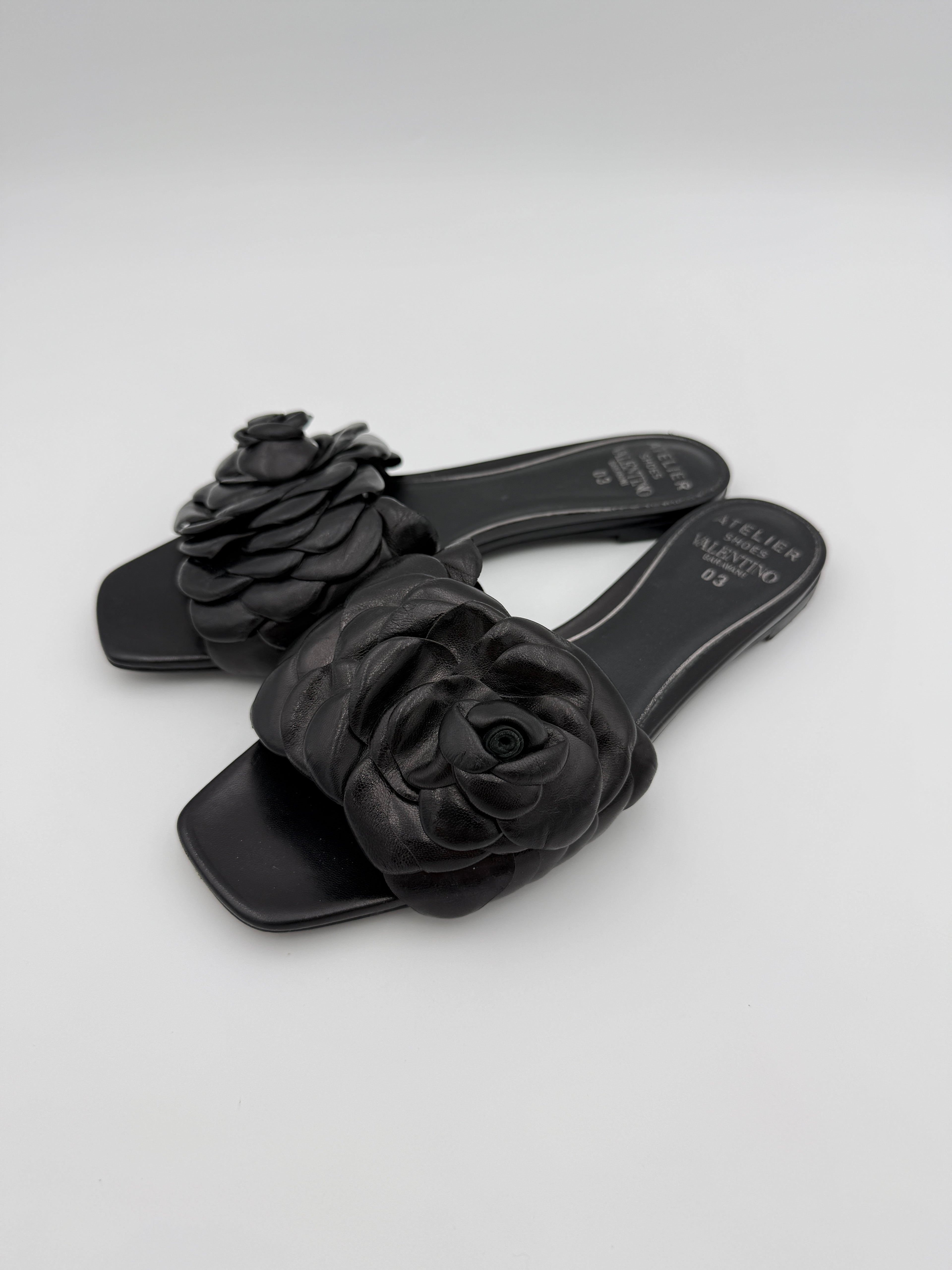 Valentino Black Rose flat size EU38