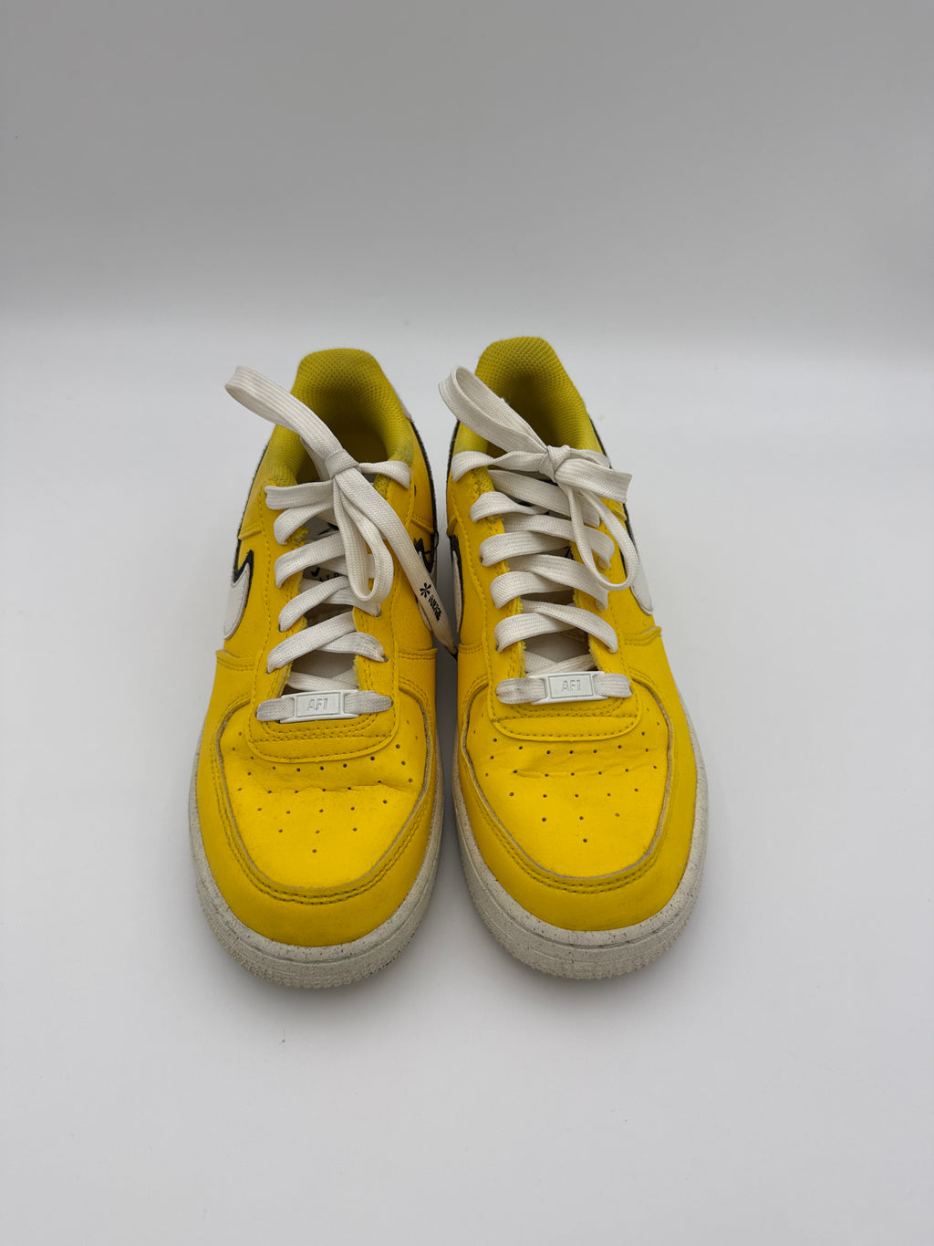 Nike Air Yellow Size 6Y