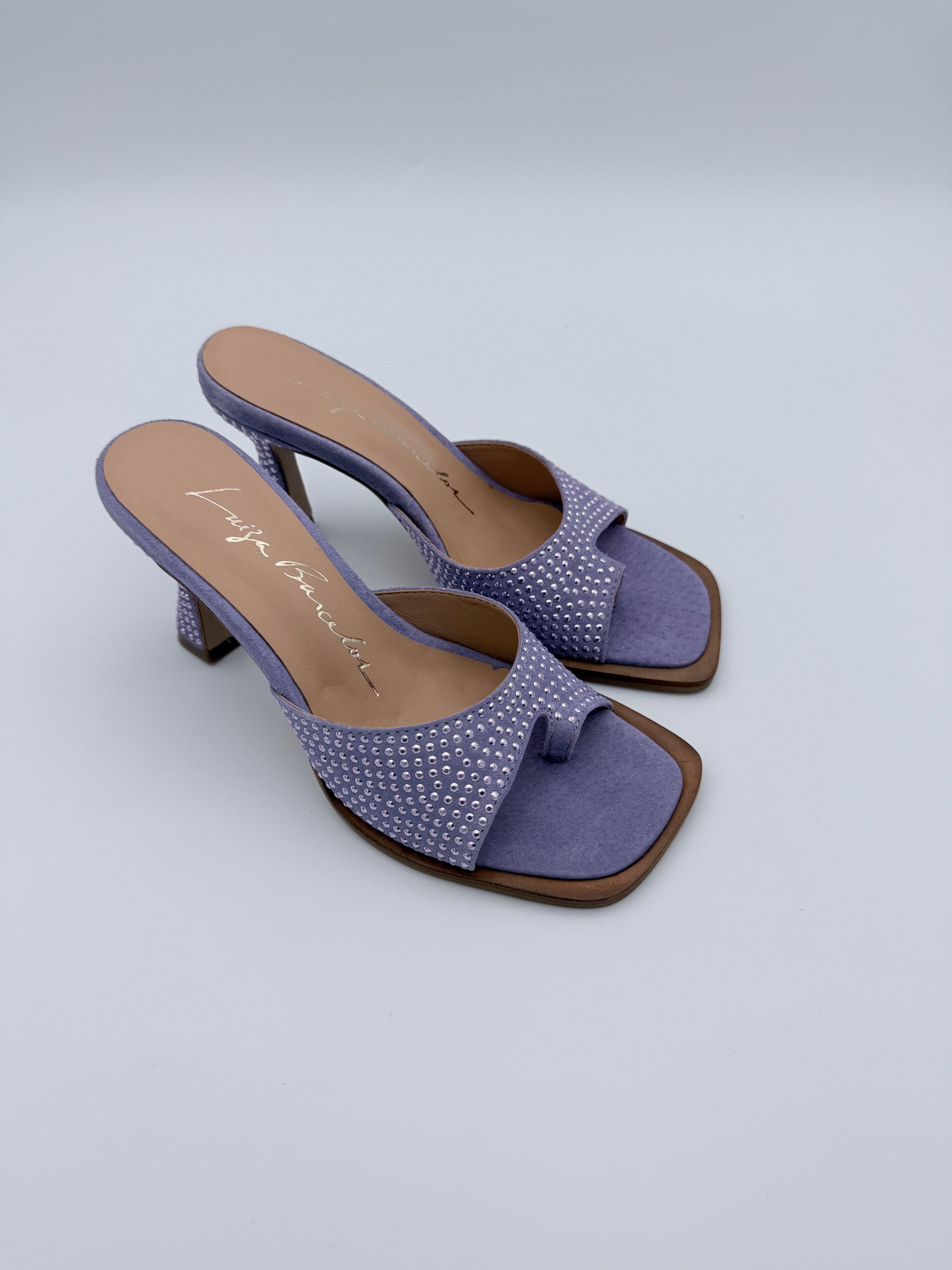 Luiza Barcelos Salerno Lilac B007 V6