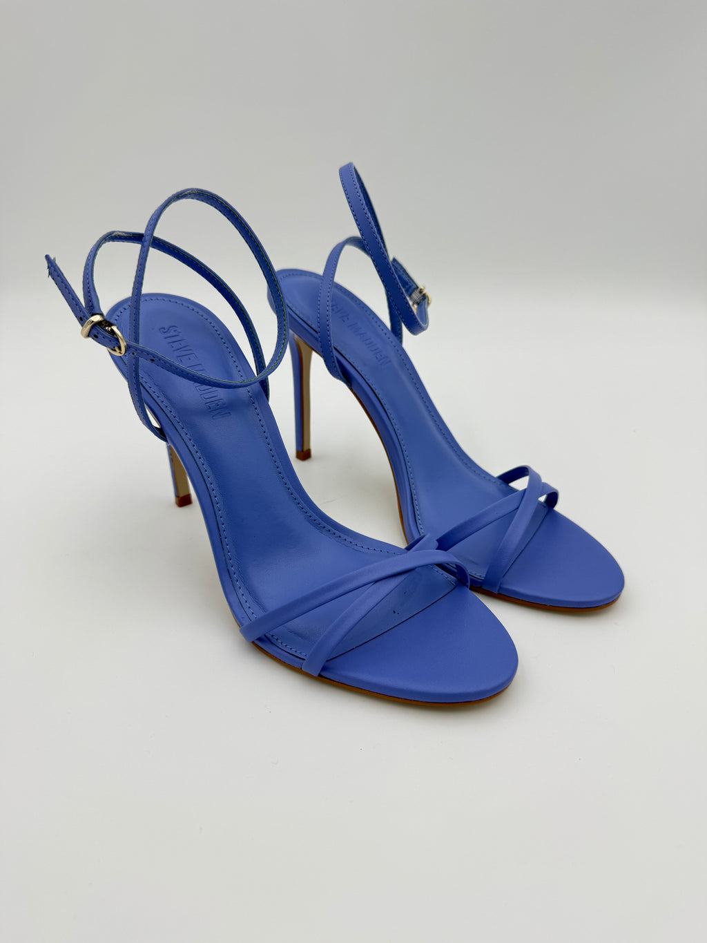 Steve Madden Jypsey Blue Sandal Size 9