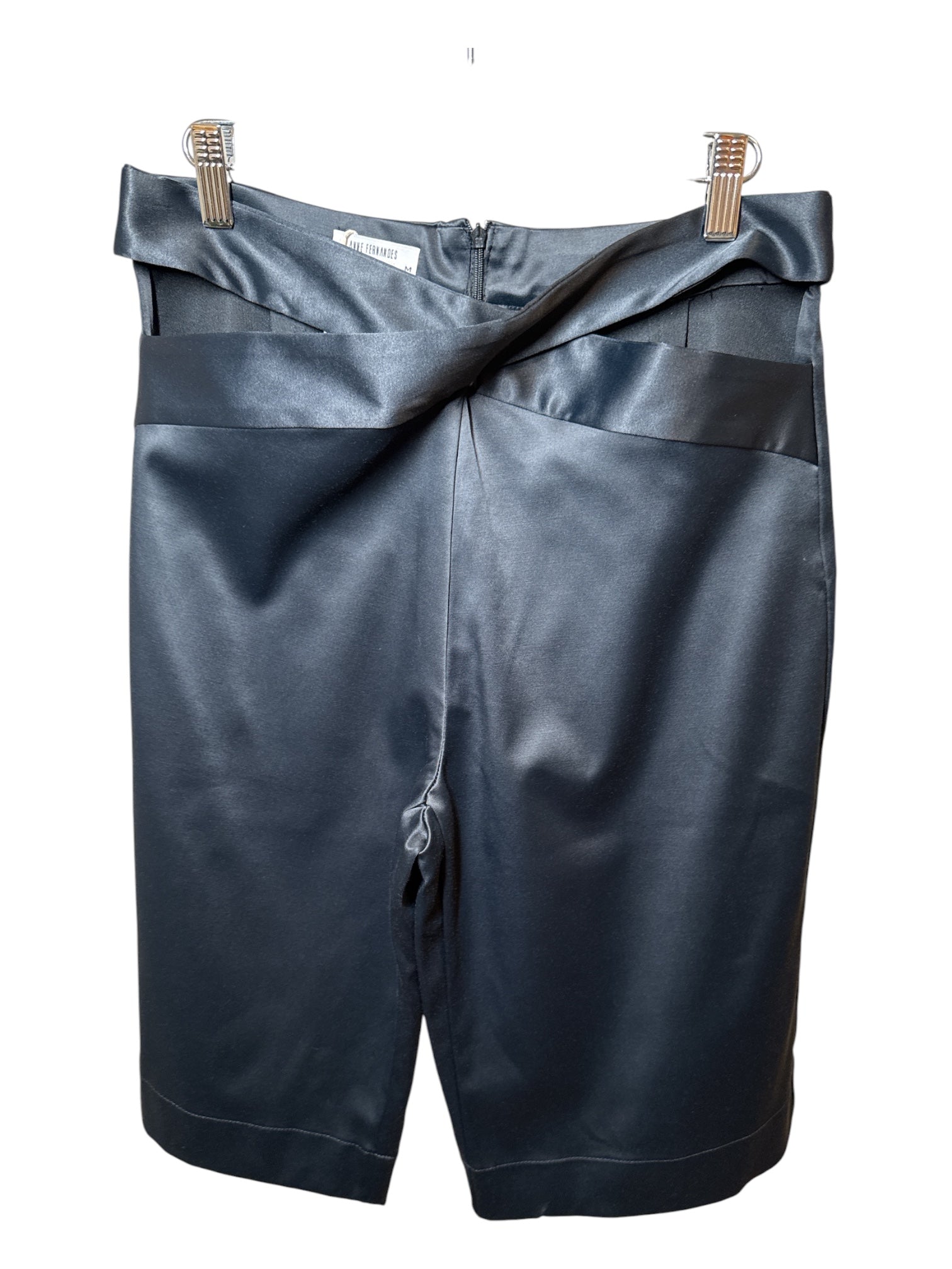ANNE FERNANDES BLACK SATIN BERMUDAS M