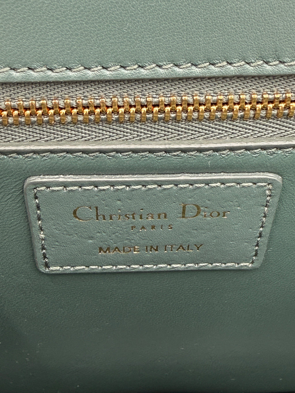 Dior 30 Montaigne green