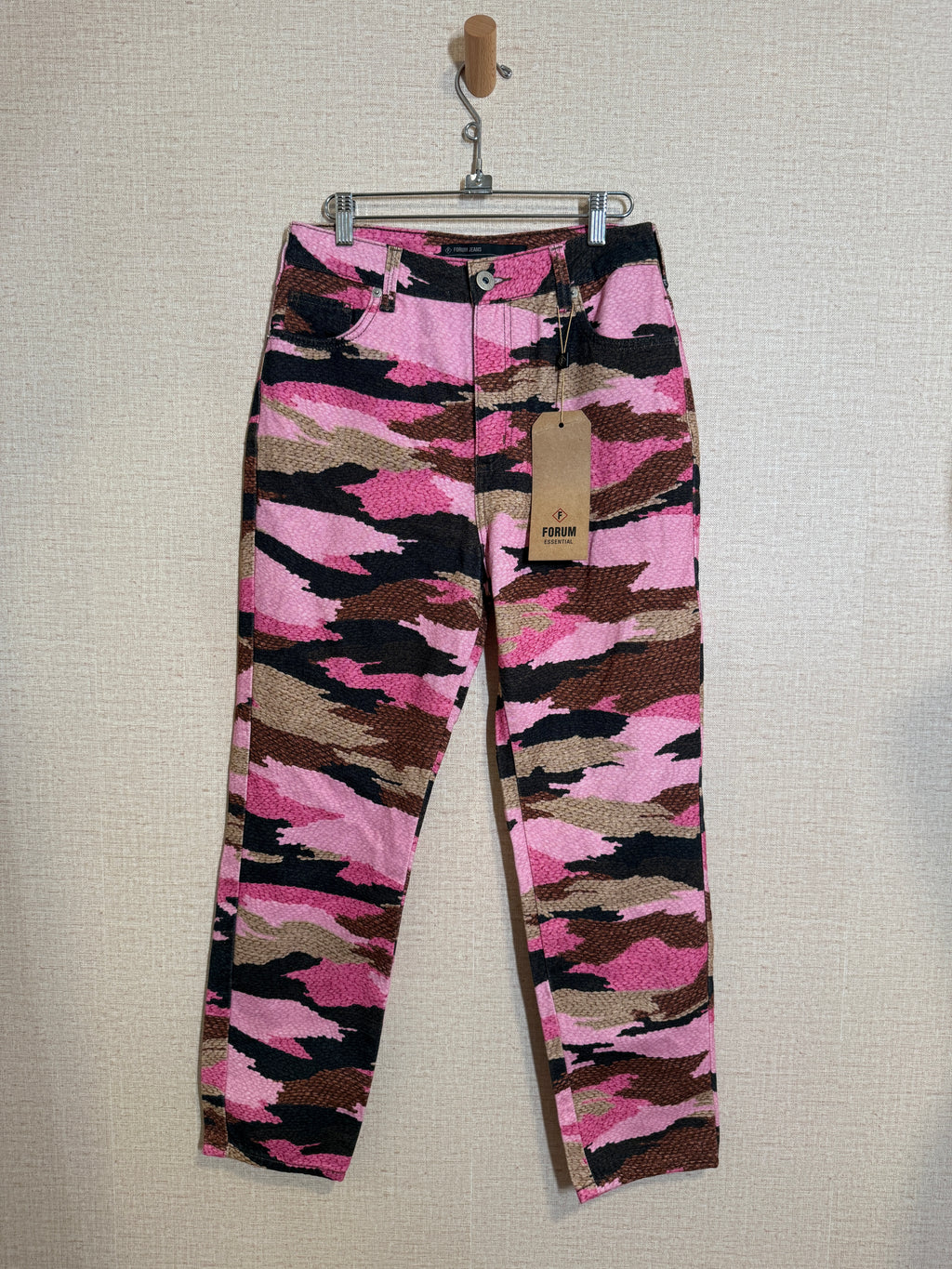 FORUM Pink Camo Denin Size 8