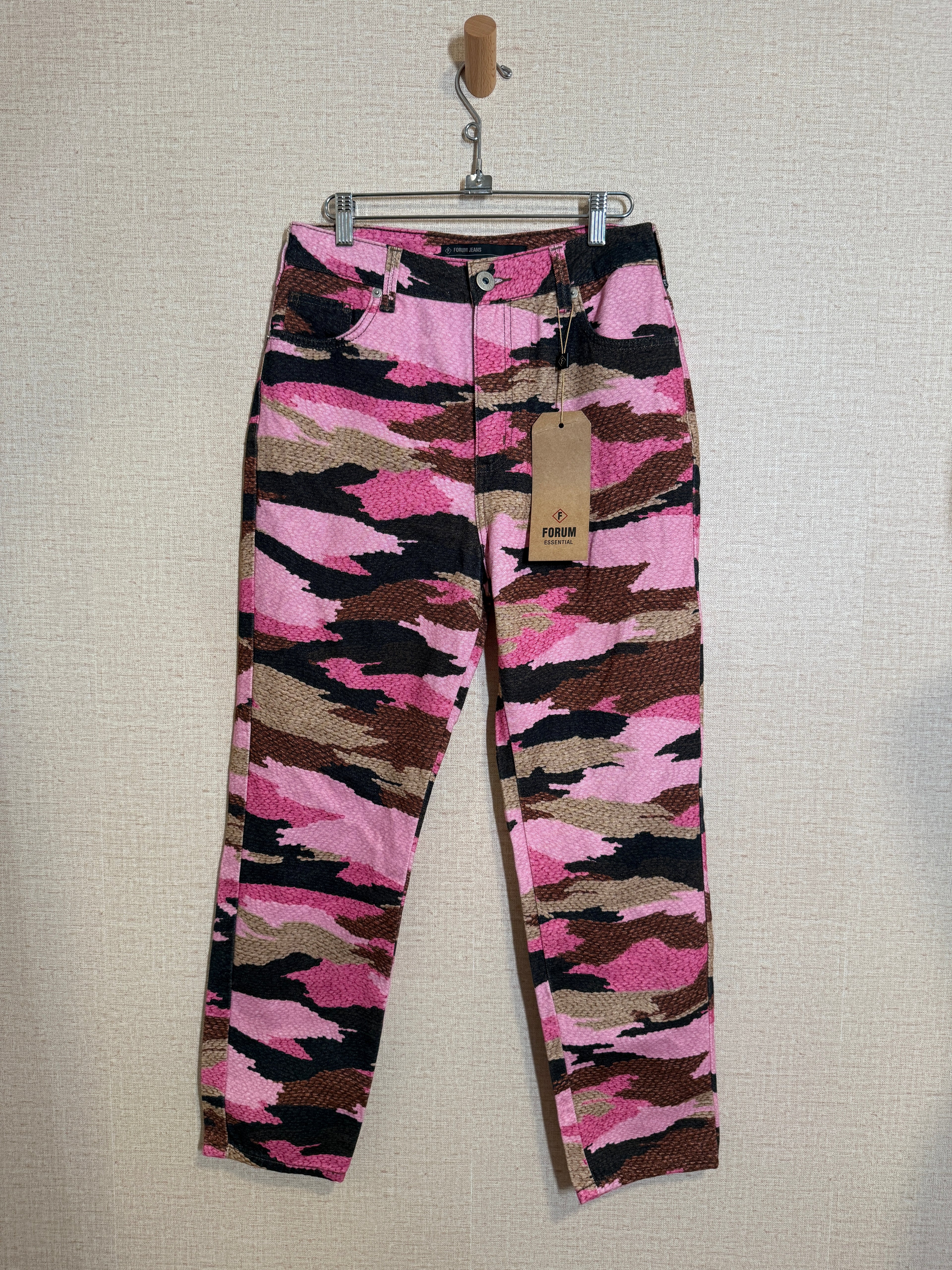 FORUM Pink Camo Denin Size 8