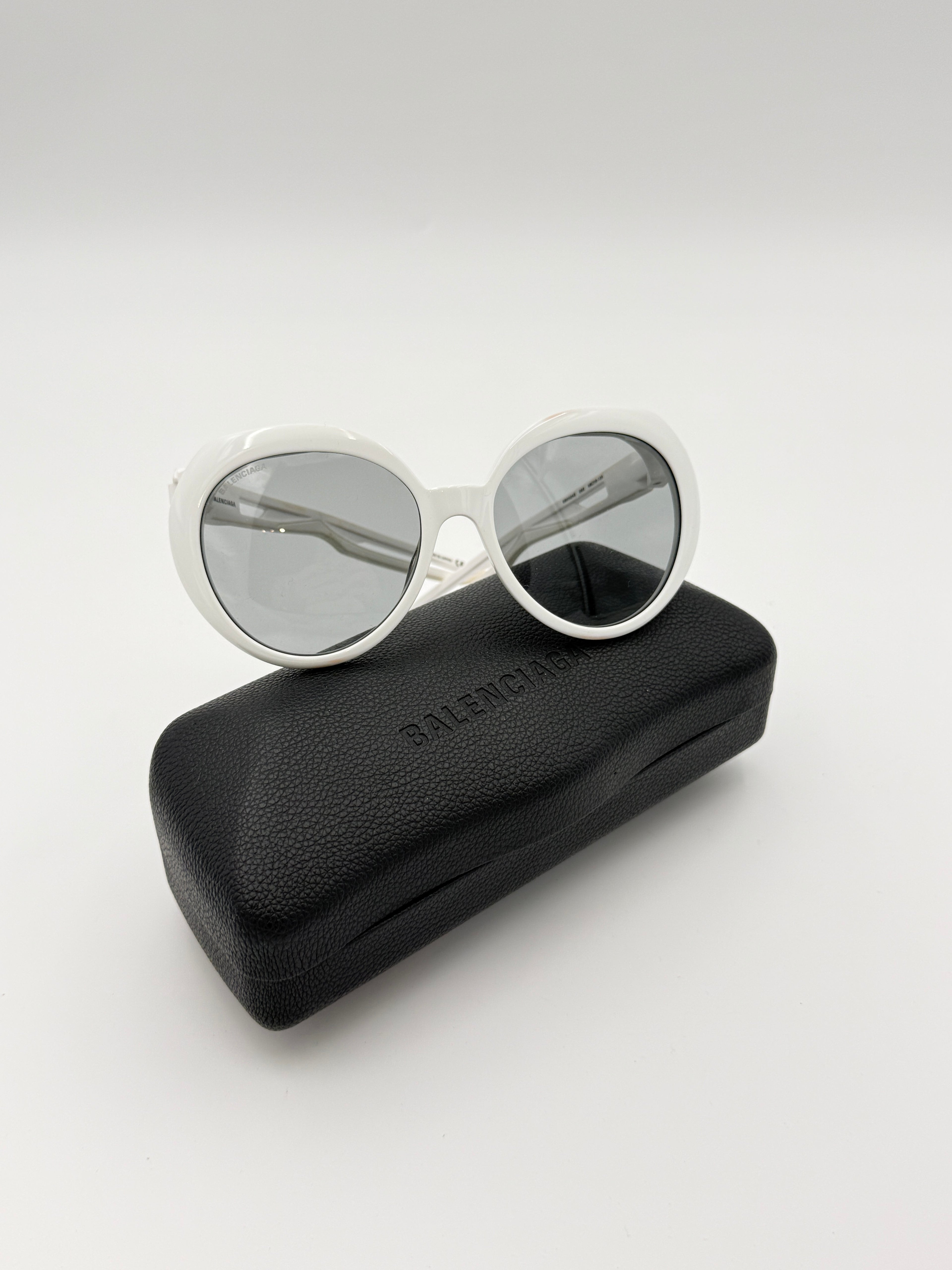 Balenciaga BB0024S white
