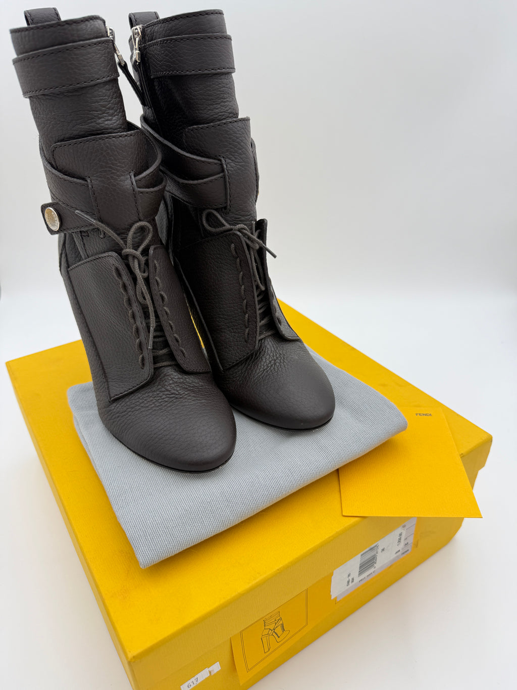 Fendi Boots 38EU