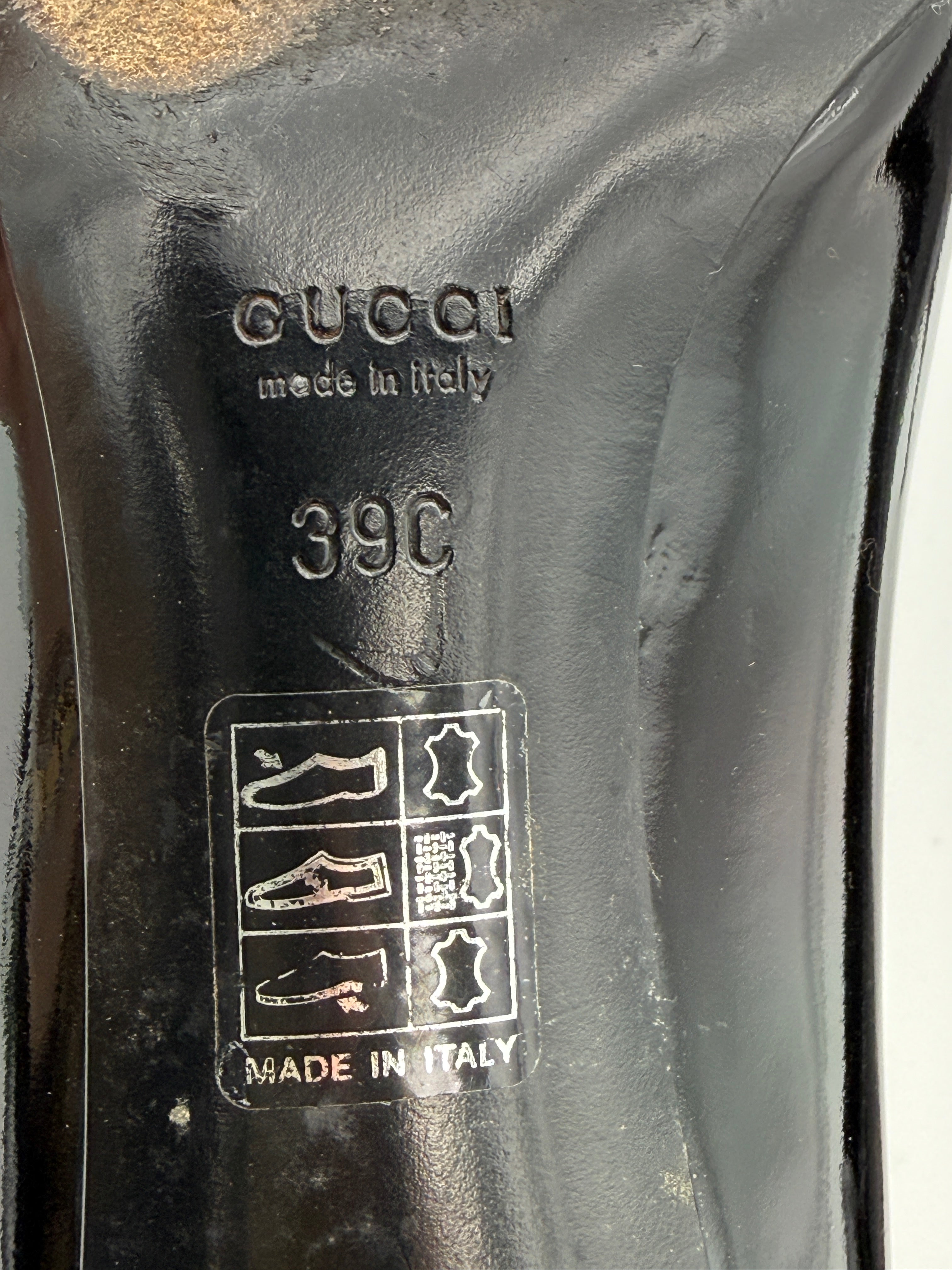 Gucci pointed patent scarpin