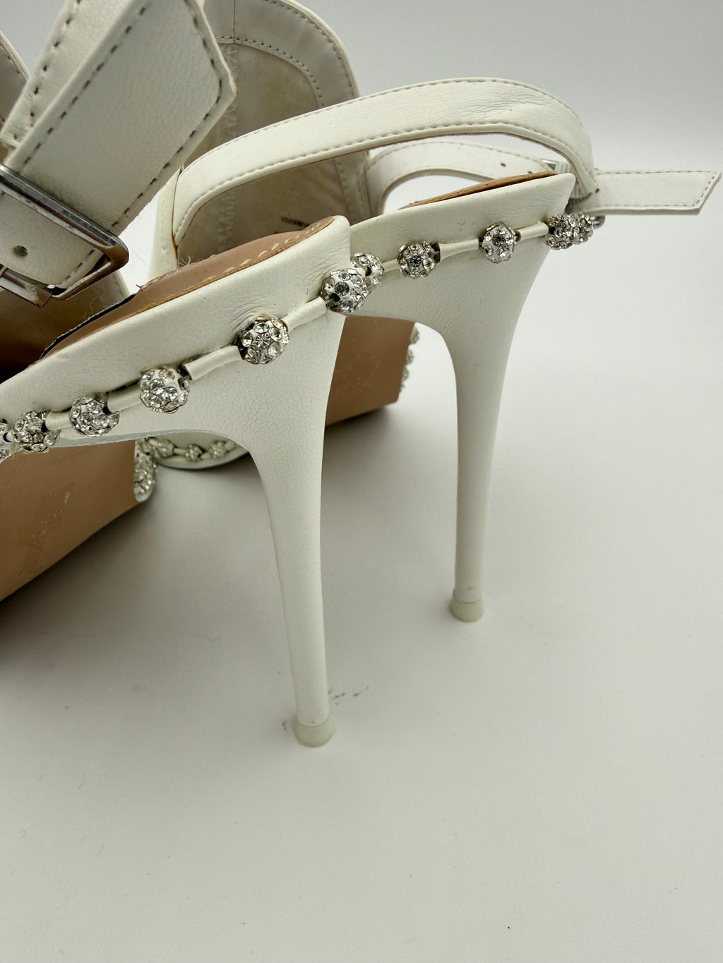 Steve Maden Vivian White heel Size 8