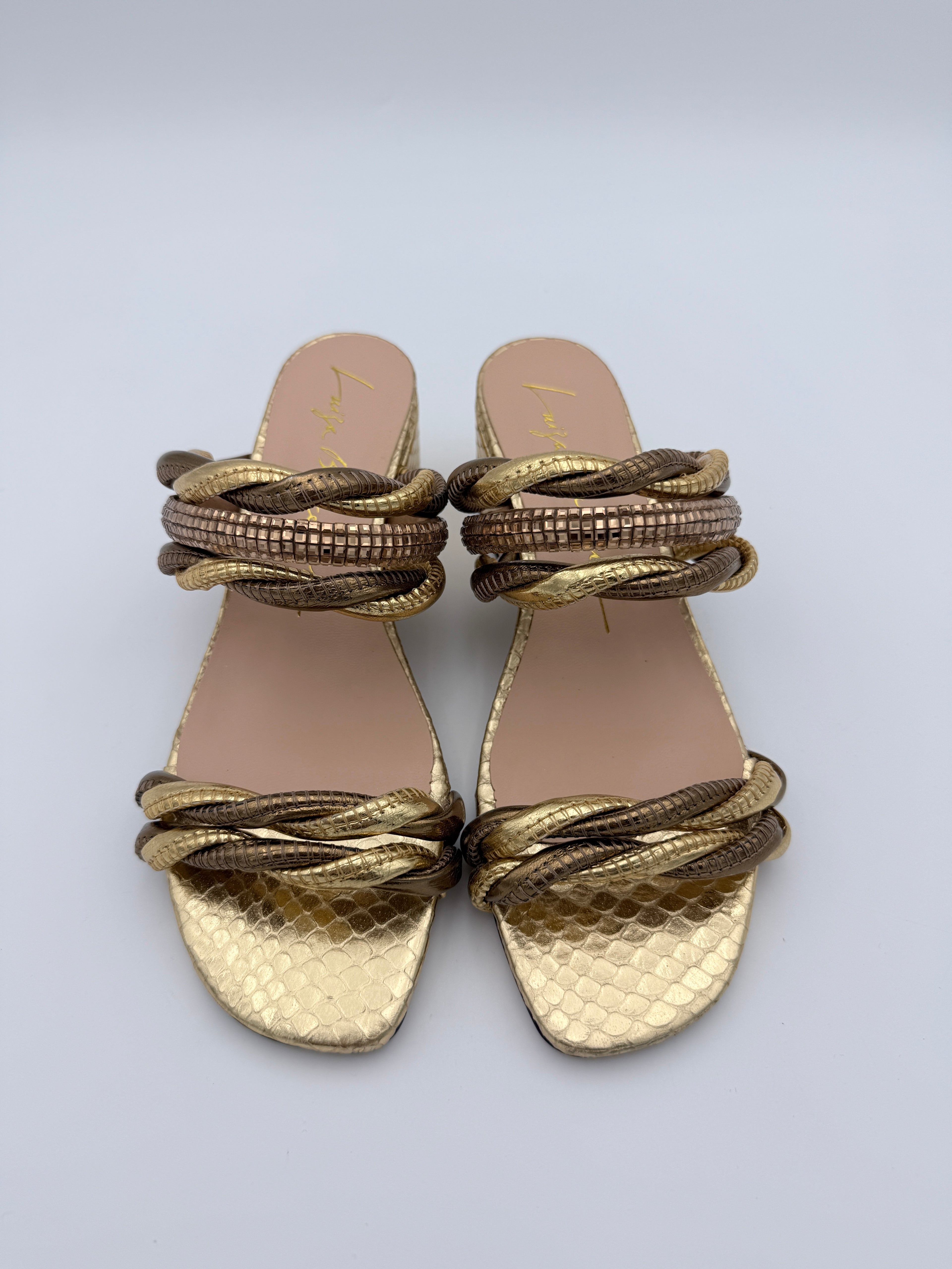 Luiza Barcelos Metalcolor Block Heel B101 V4