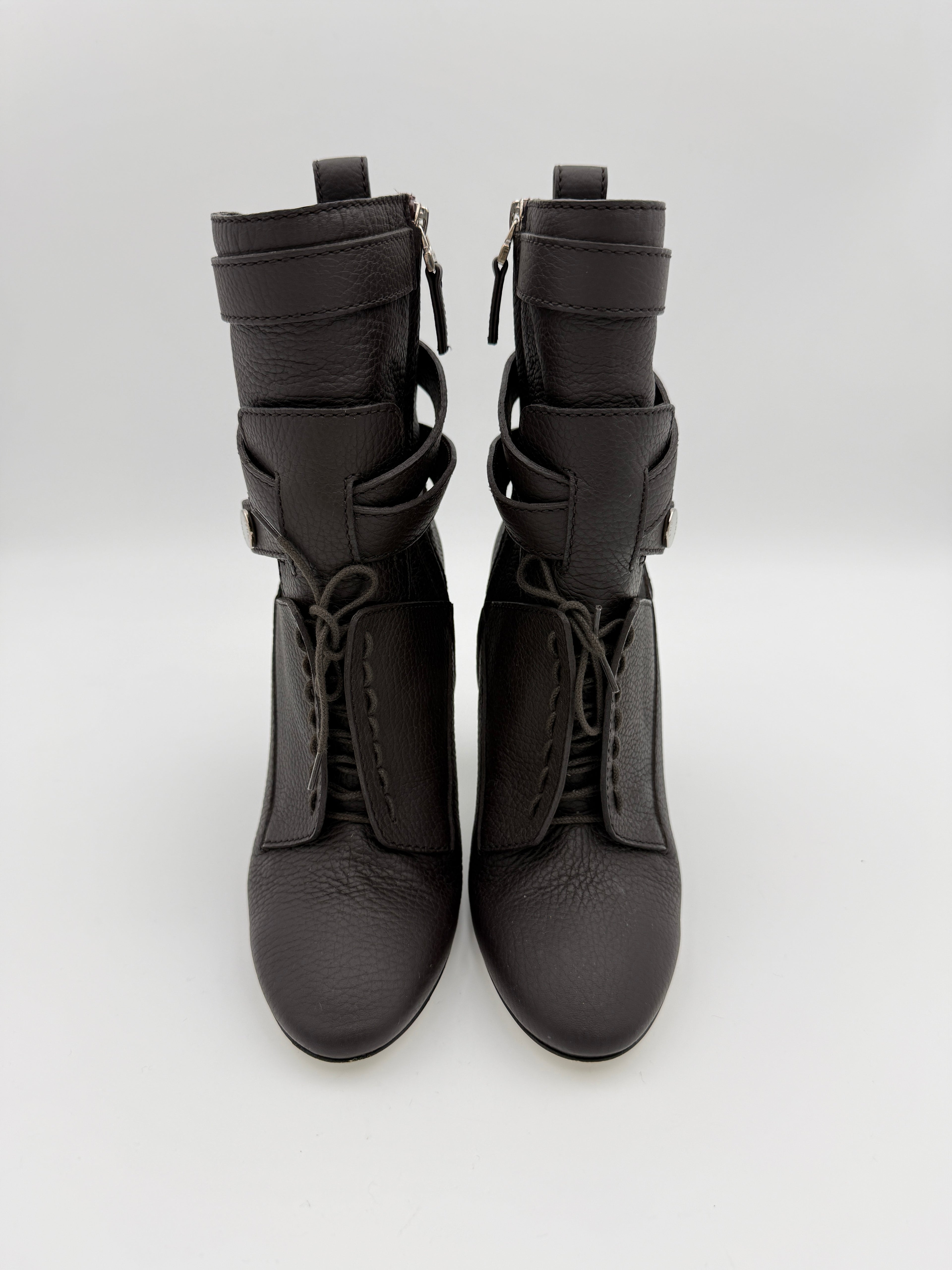Fendi Boots 38EU