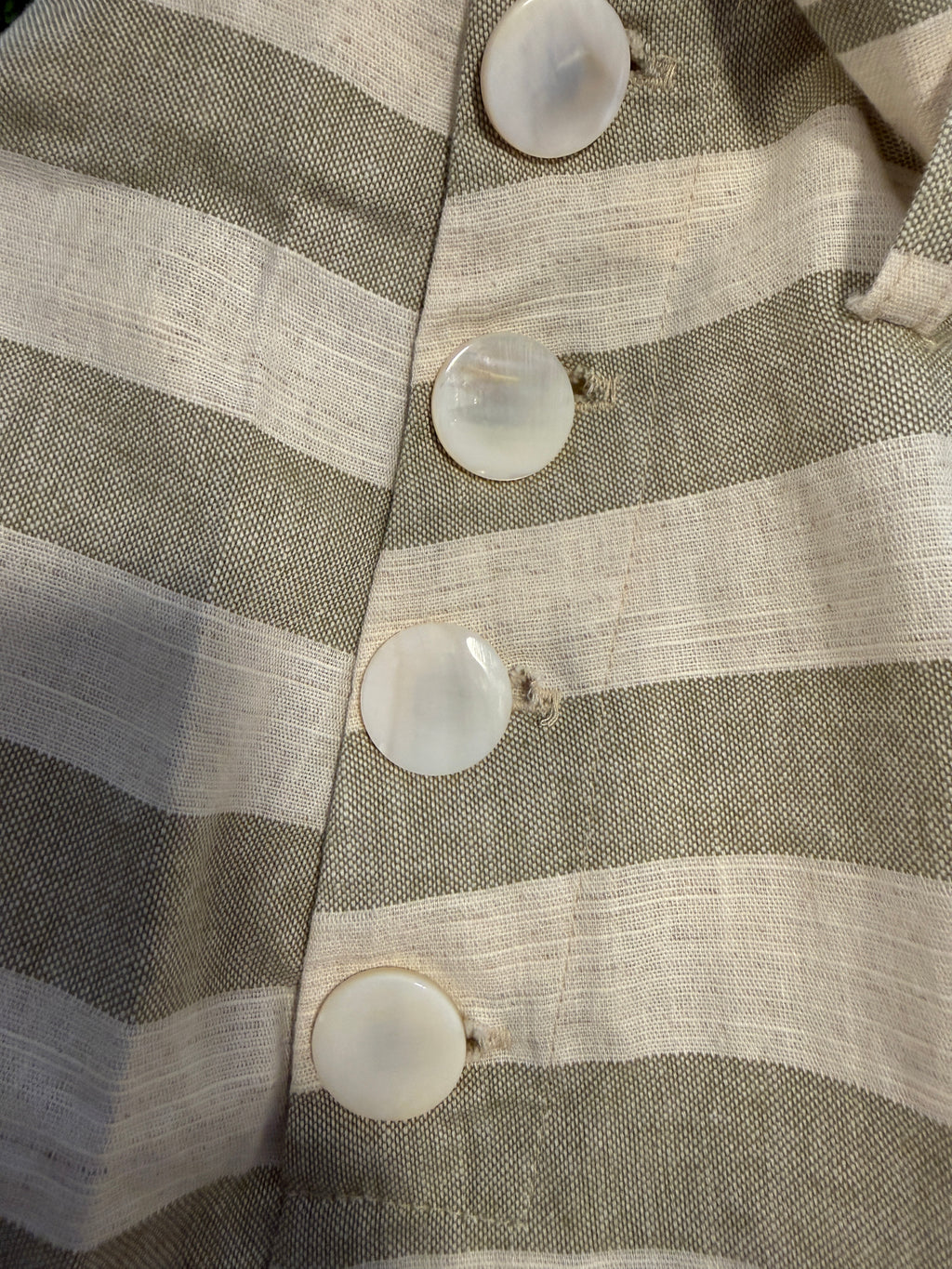 LANÇA PERFUME SHORTS WITH BELT