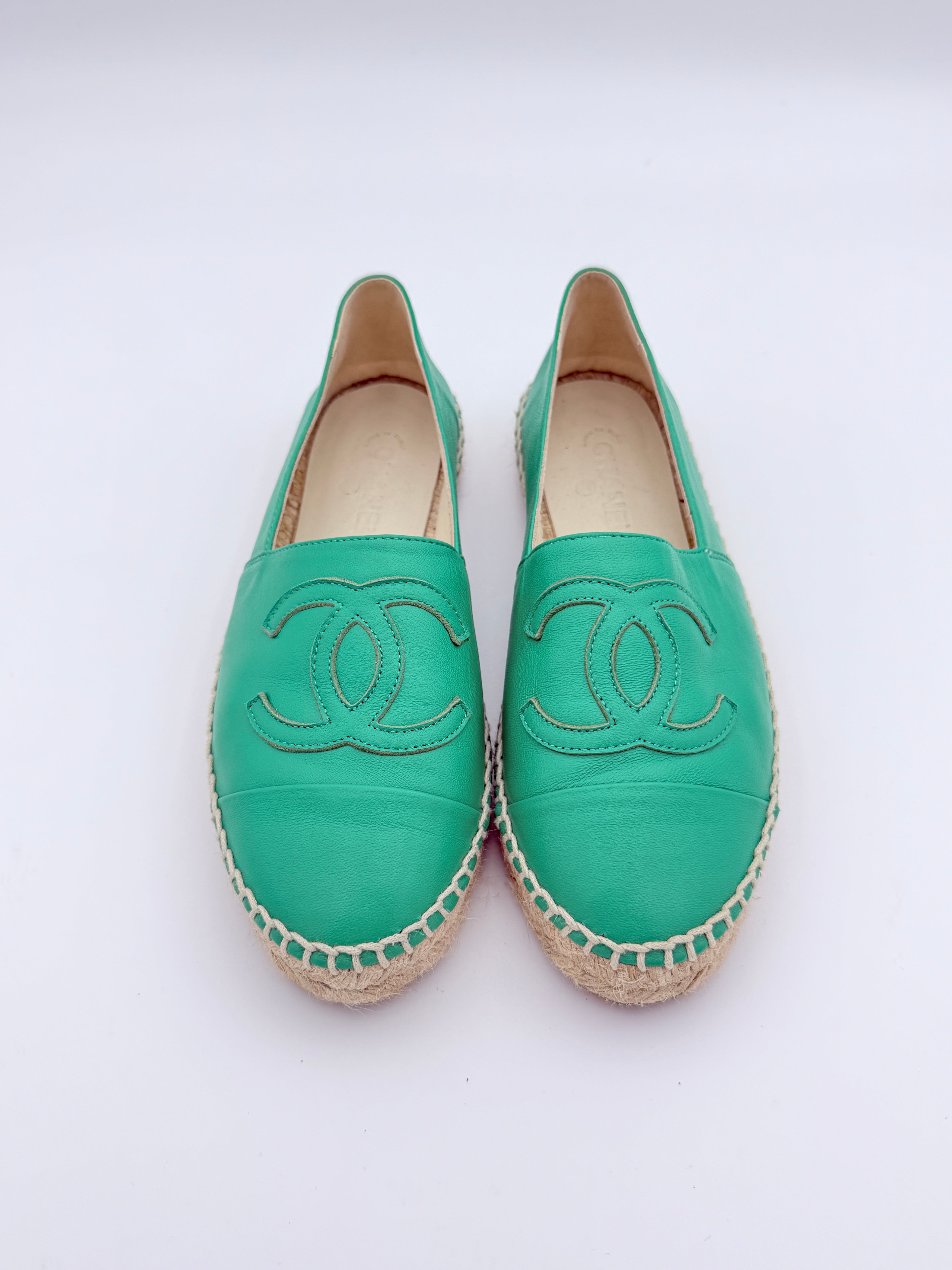 Chanel Green Leather Espadrille size 37