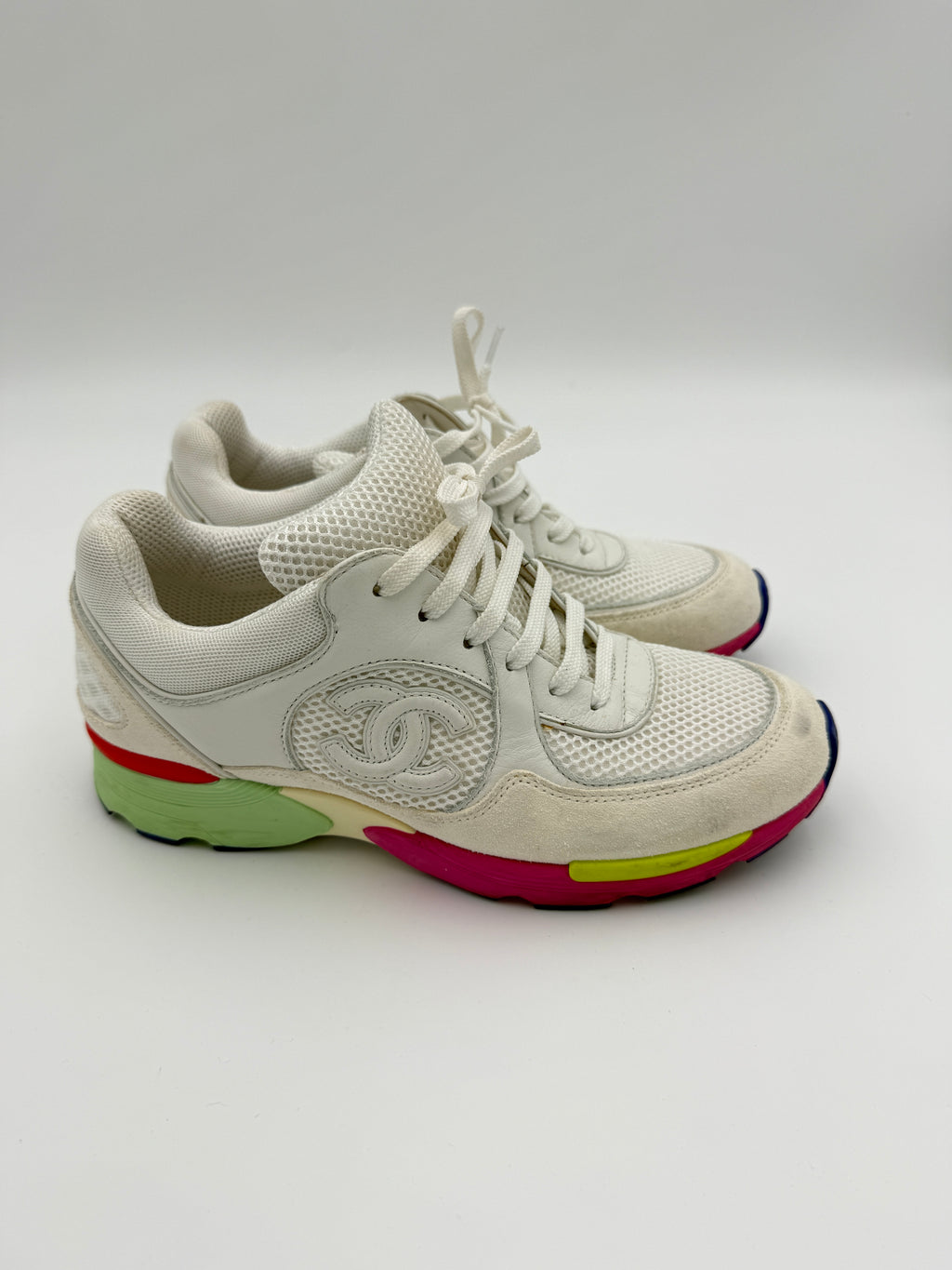 Chanel Withe Sneaker Size 37,5