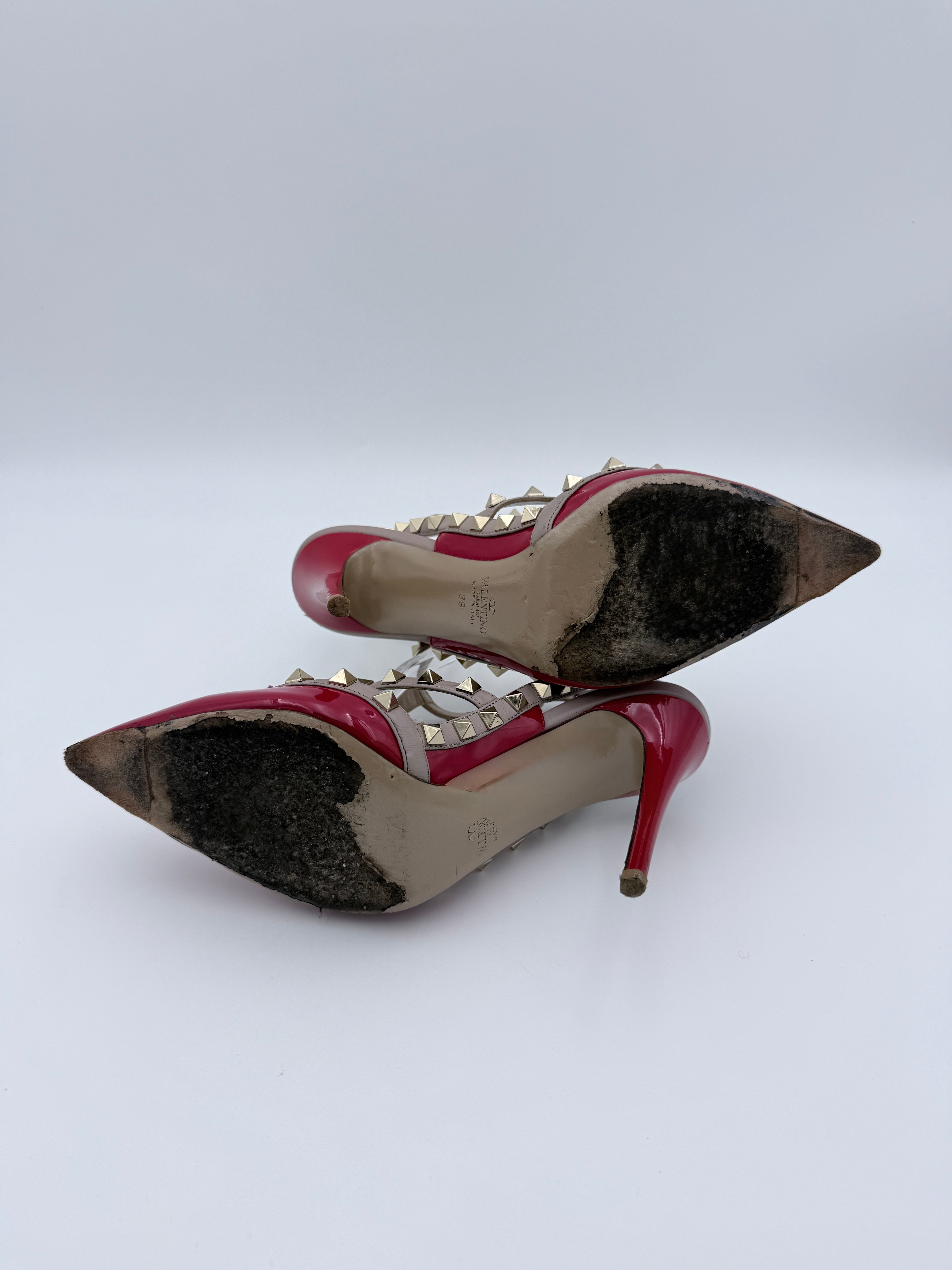 Valentino Red  Rockstud Size 39