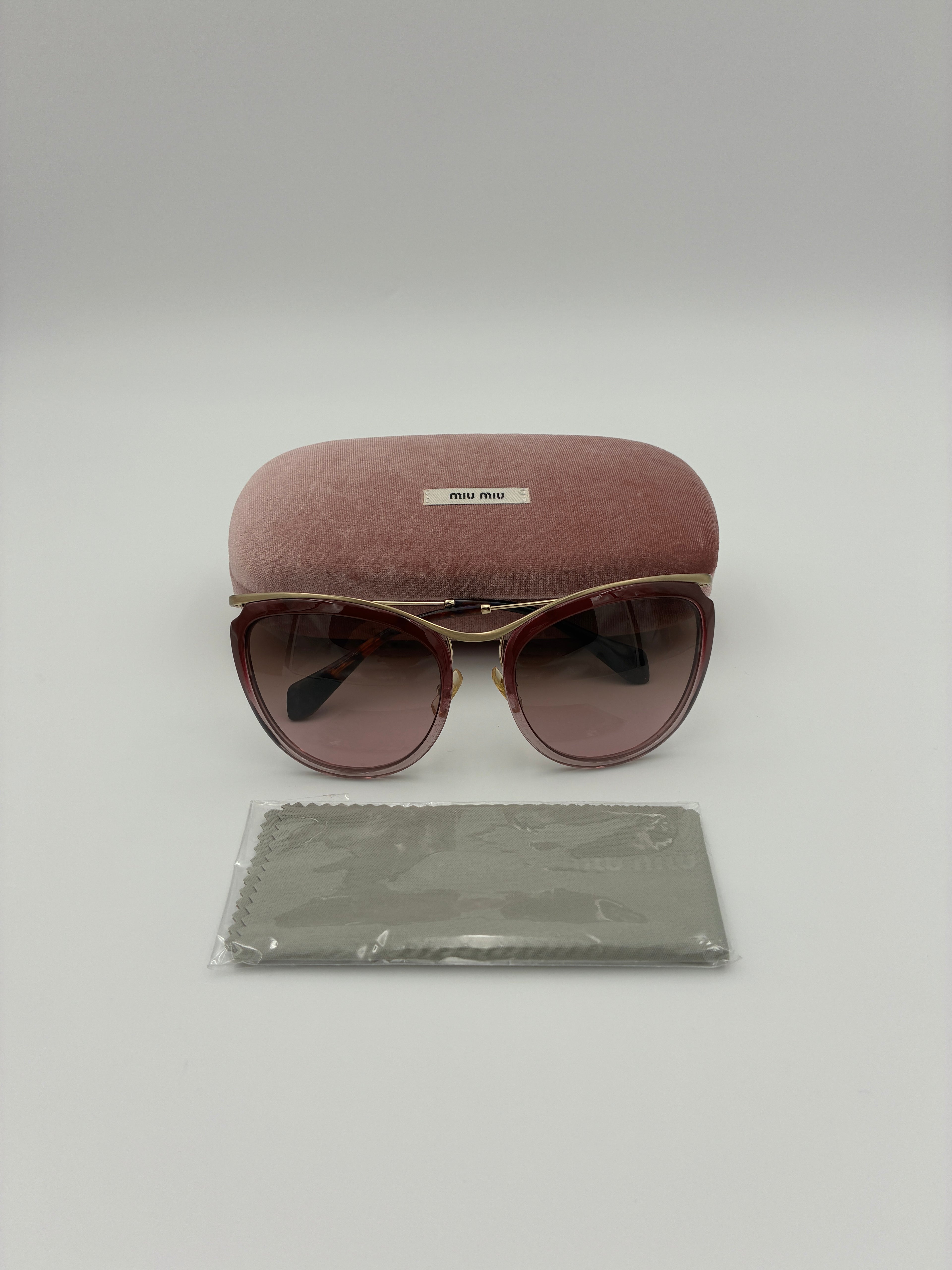 Miu Miu SMU 51P Cat eye Sunglasses