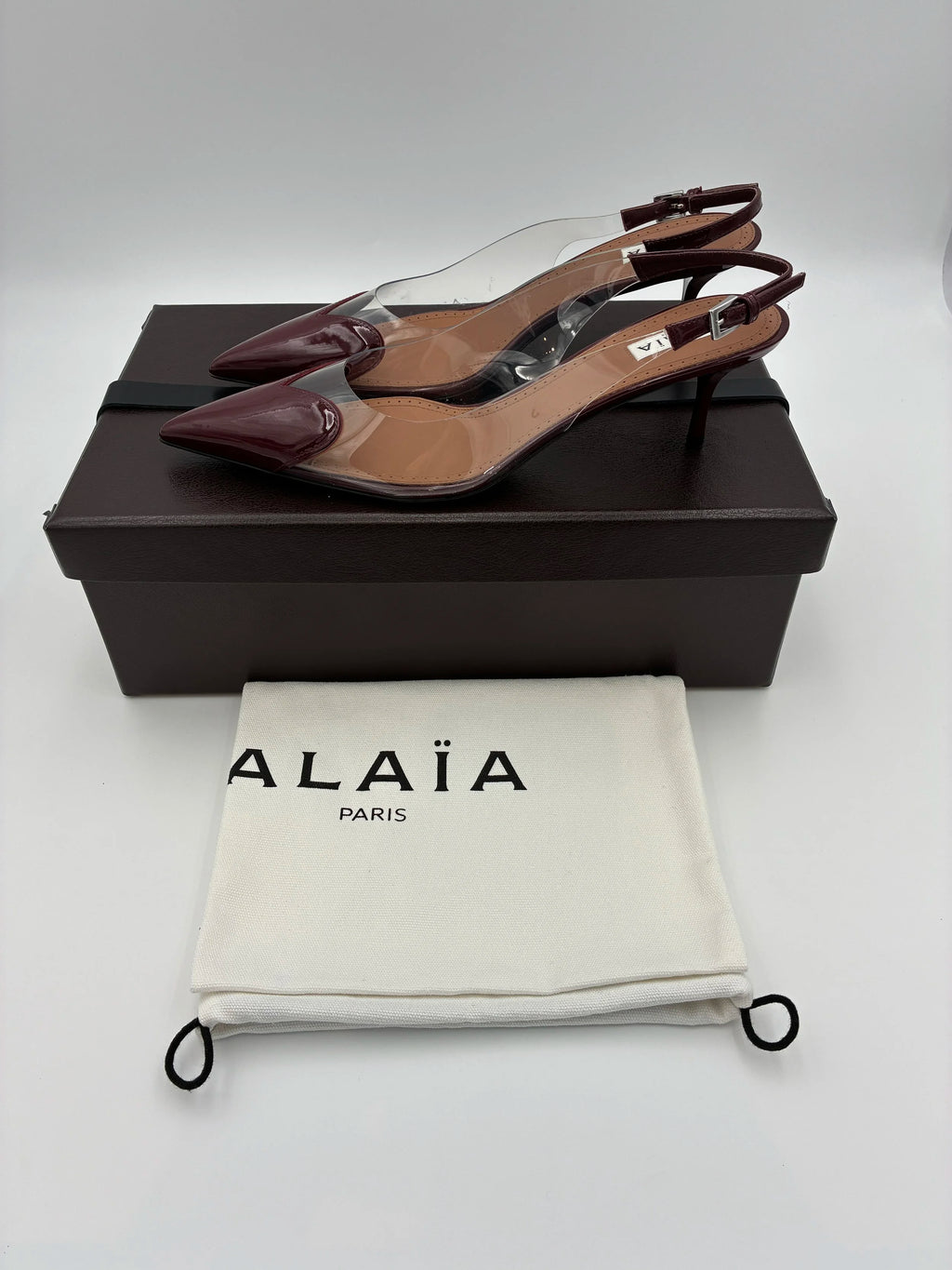 Alaïa Patent Heart Leather Pump - New - Size US9