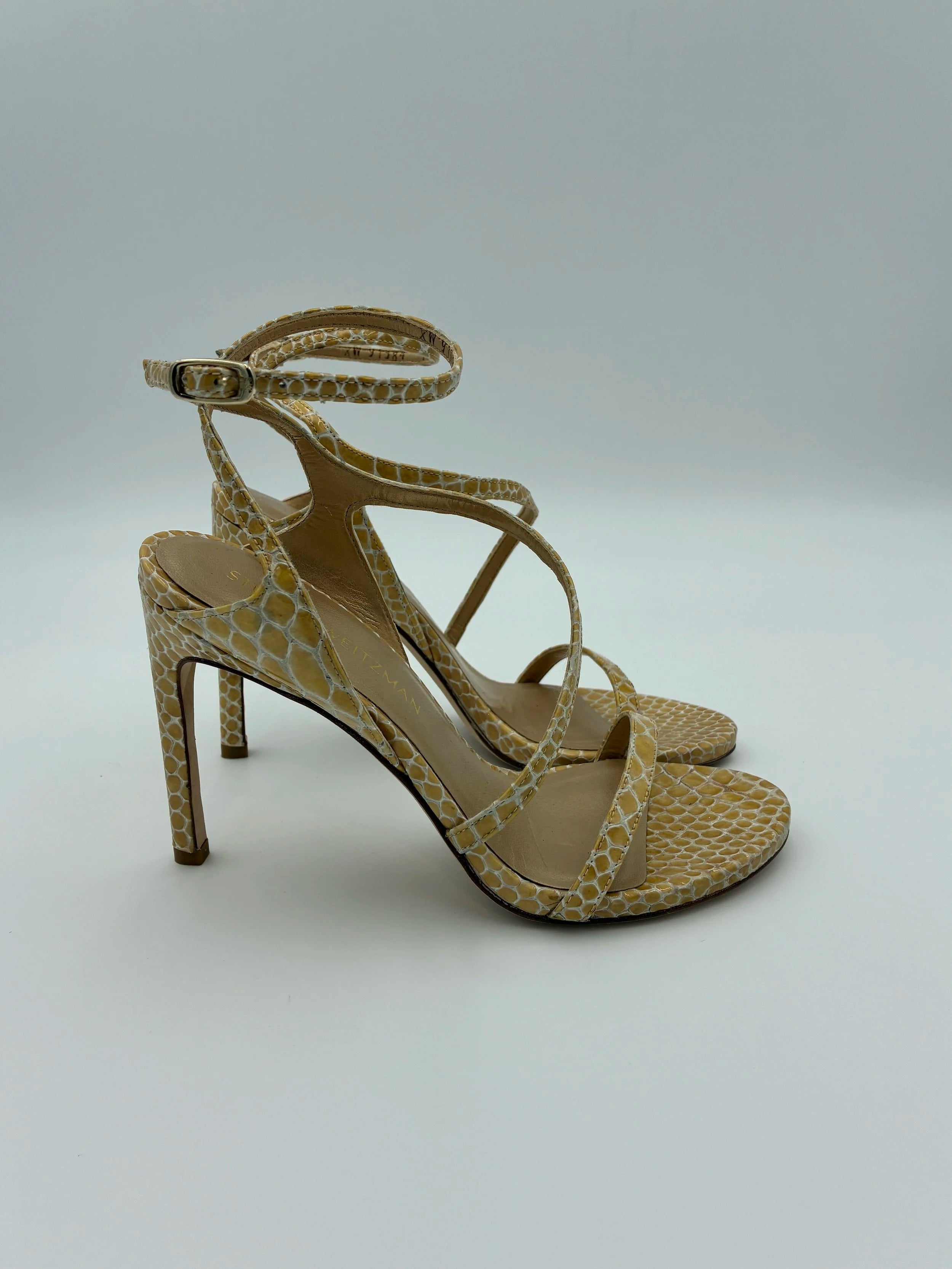 Stuart Weitzman Nude Snakeprint Heel - Size US7