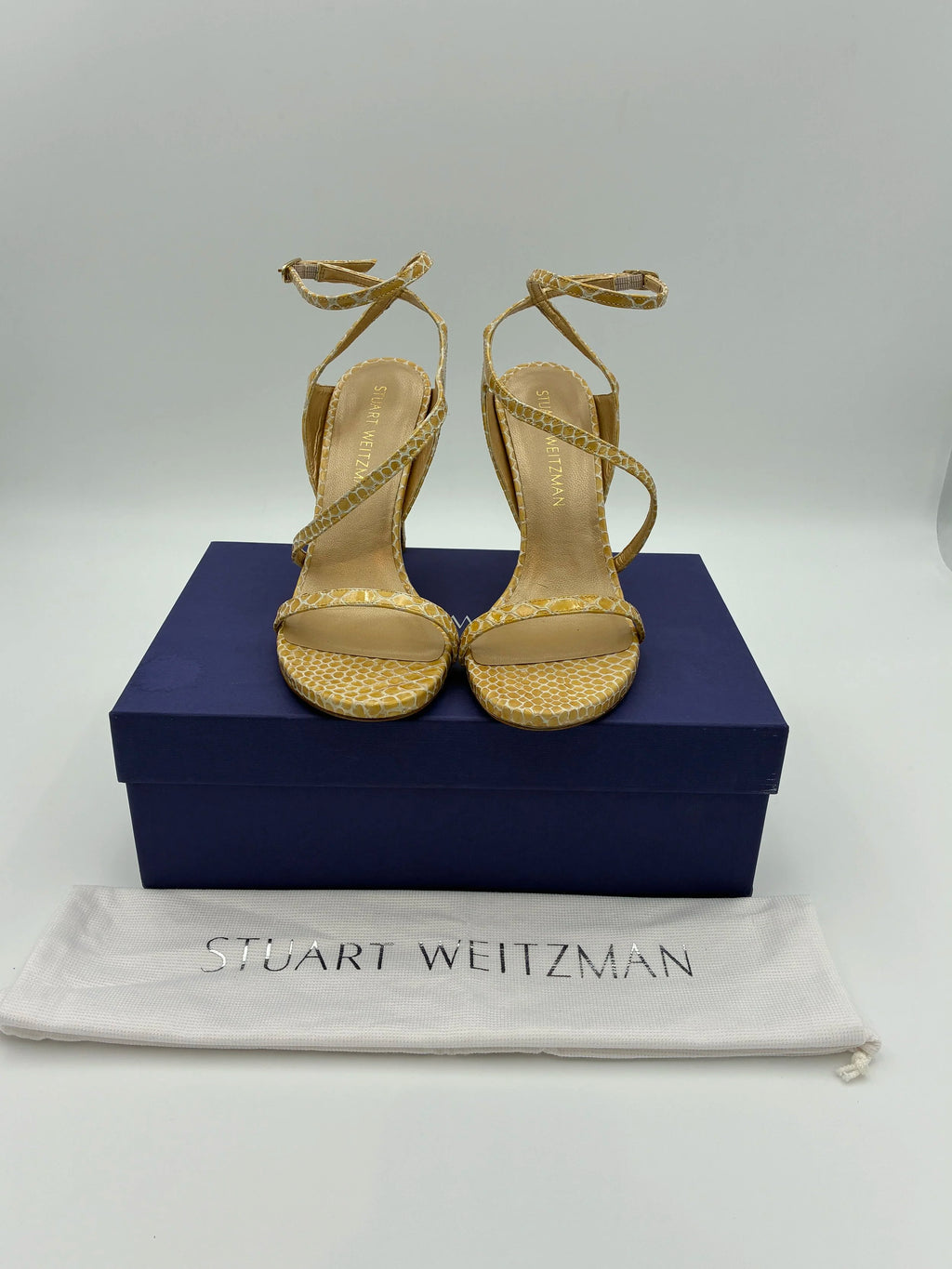 Stuart Weitzman Nude Snakeprint Heel - Size US7