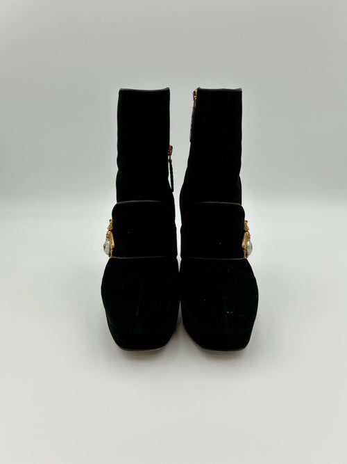Black Gucci Soko Bee Velvet Ankle Boot - Size 7US