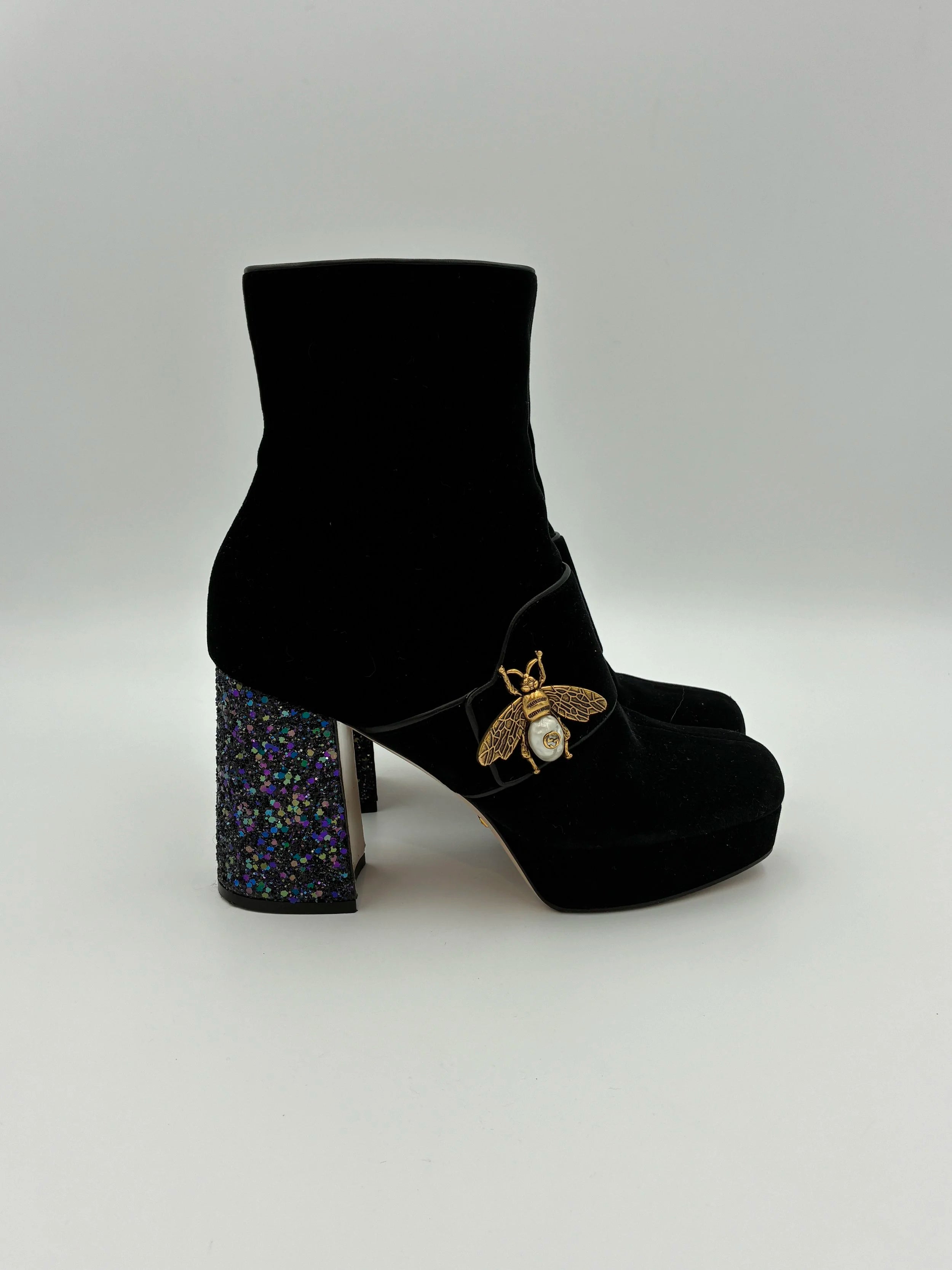 Black Gucci Soko Bee Velvet Ankle Boot - Size 7US
