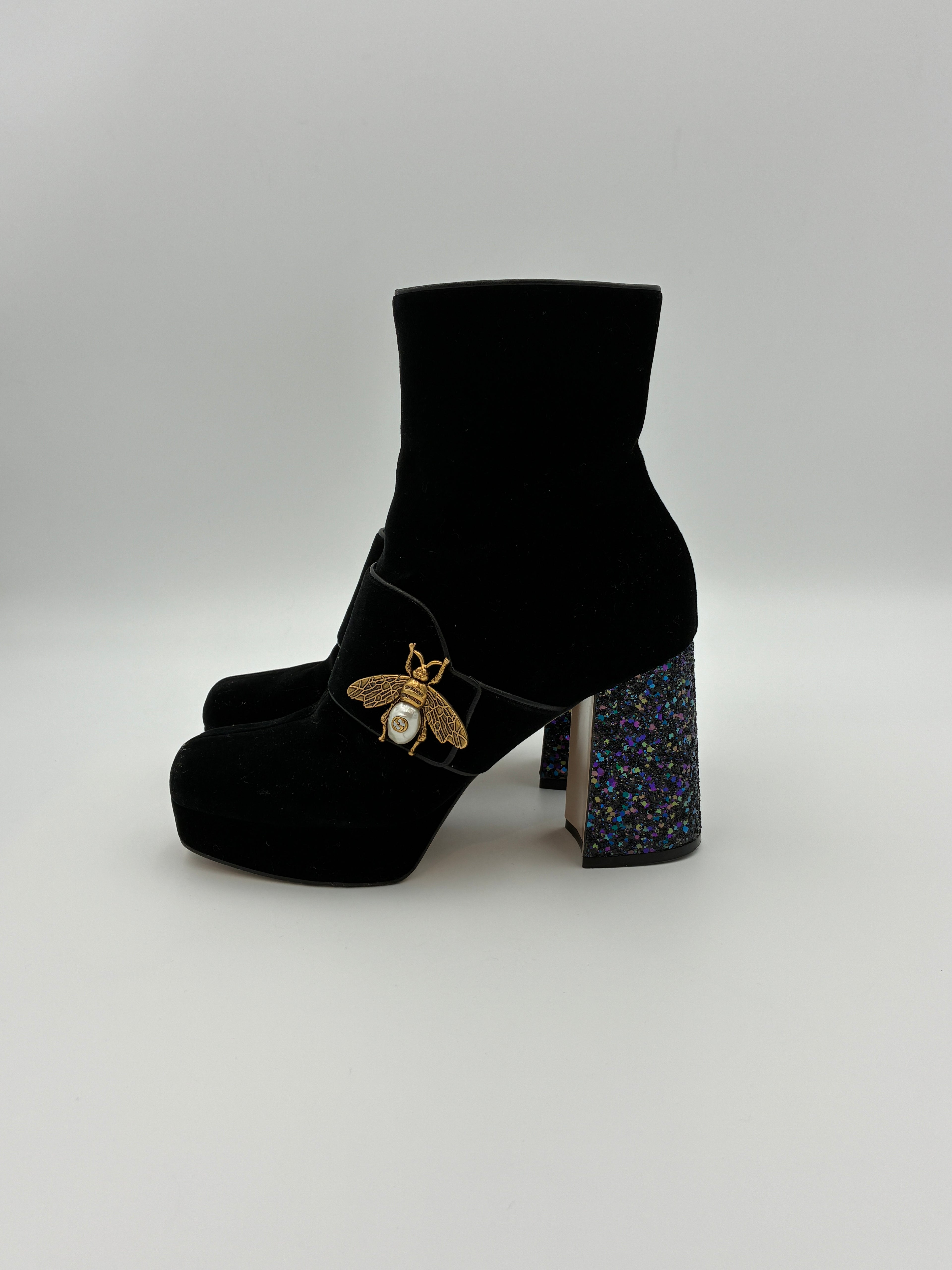 Black Gucci Soko Bee Velvet Ankle Boot - Size 7US