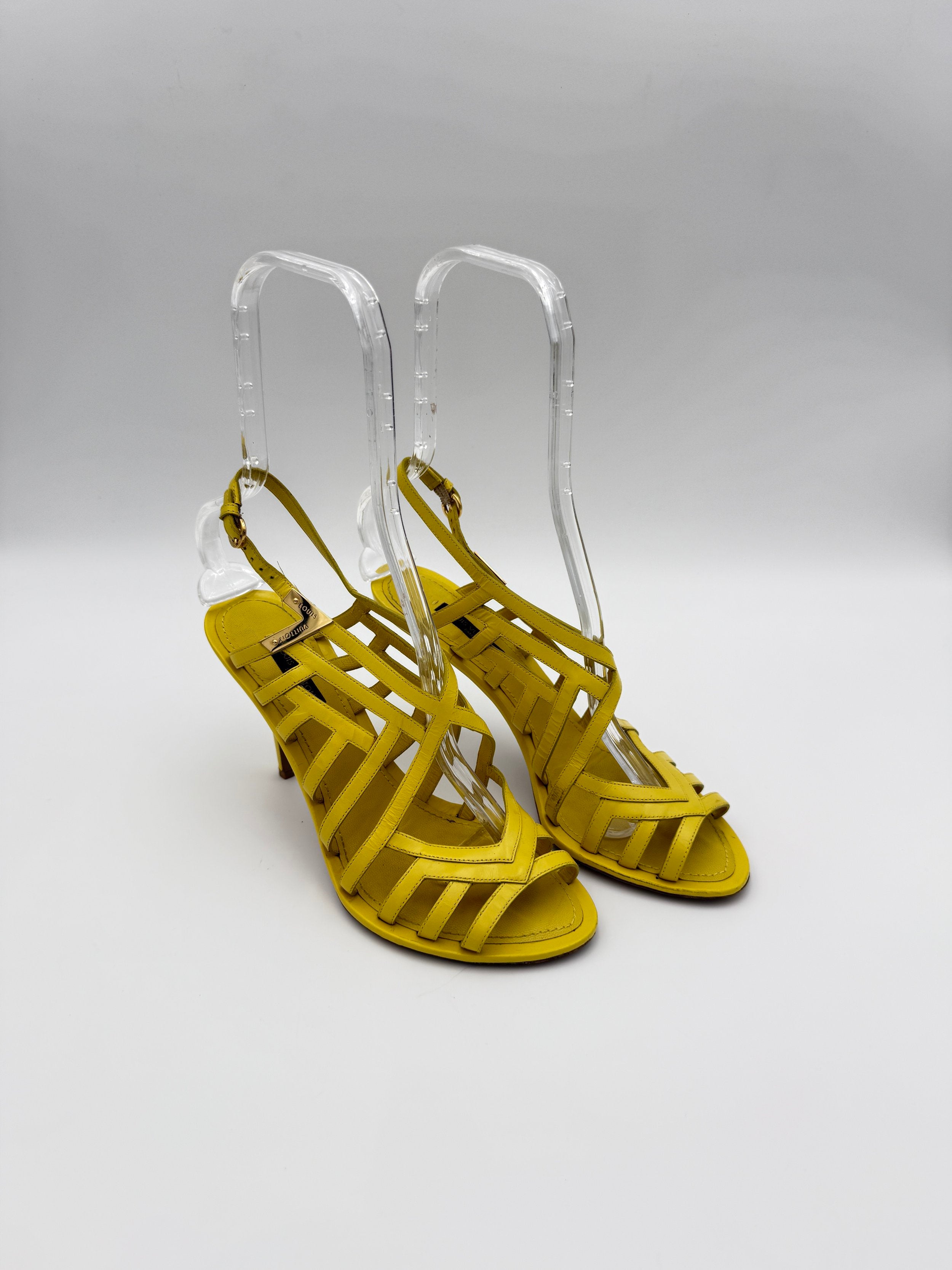 Louis Vuitton Sandal - Size EU39
