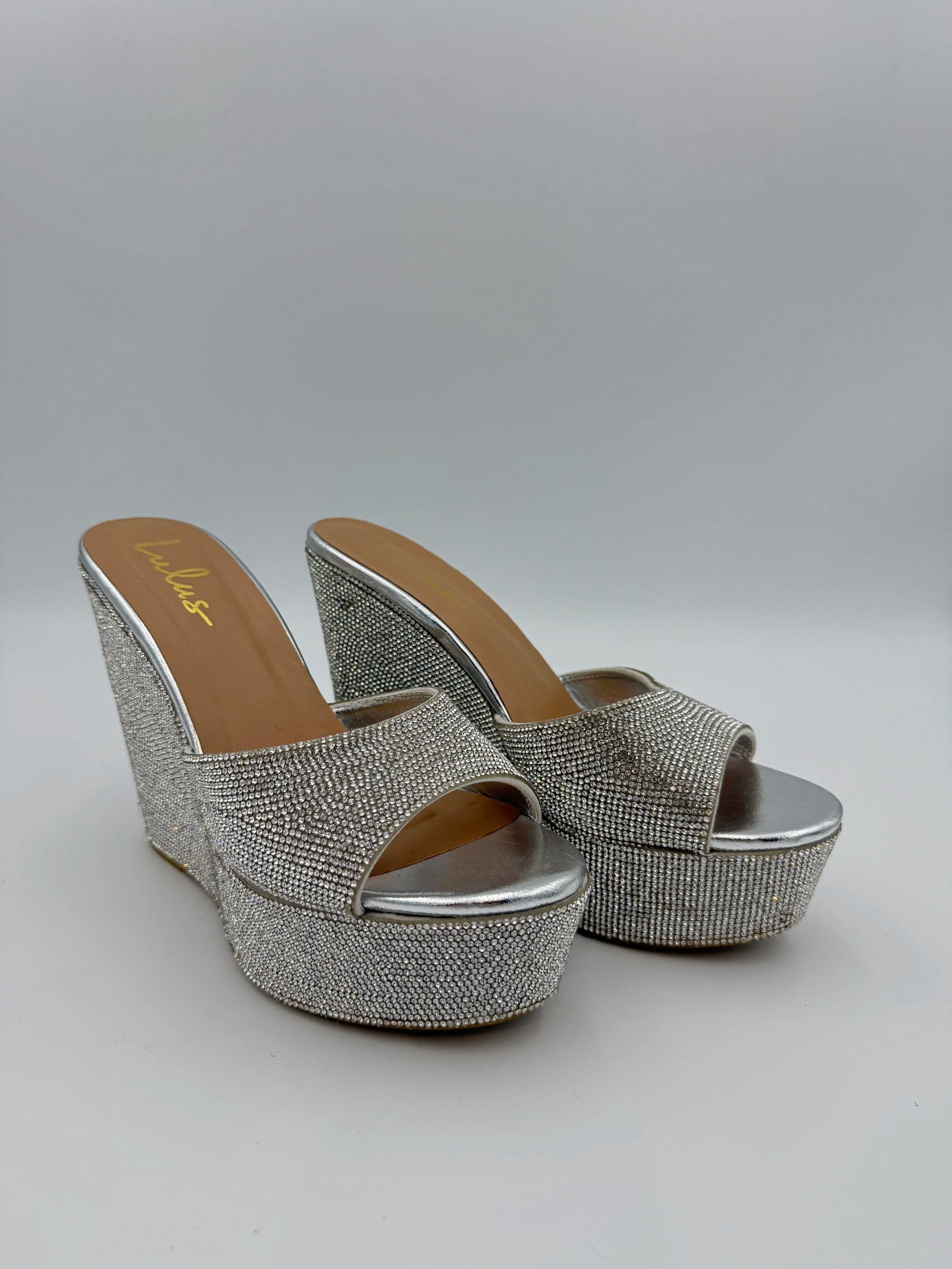 Lulus Silver Rhinestone Platform Wedges - Size US9
