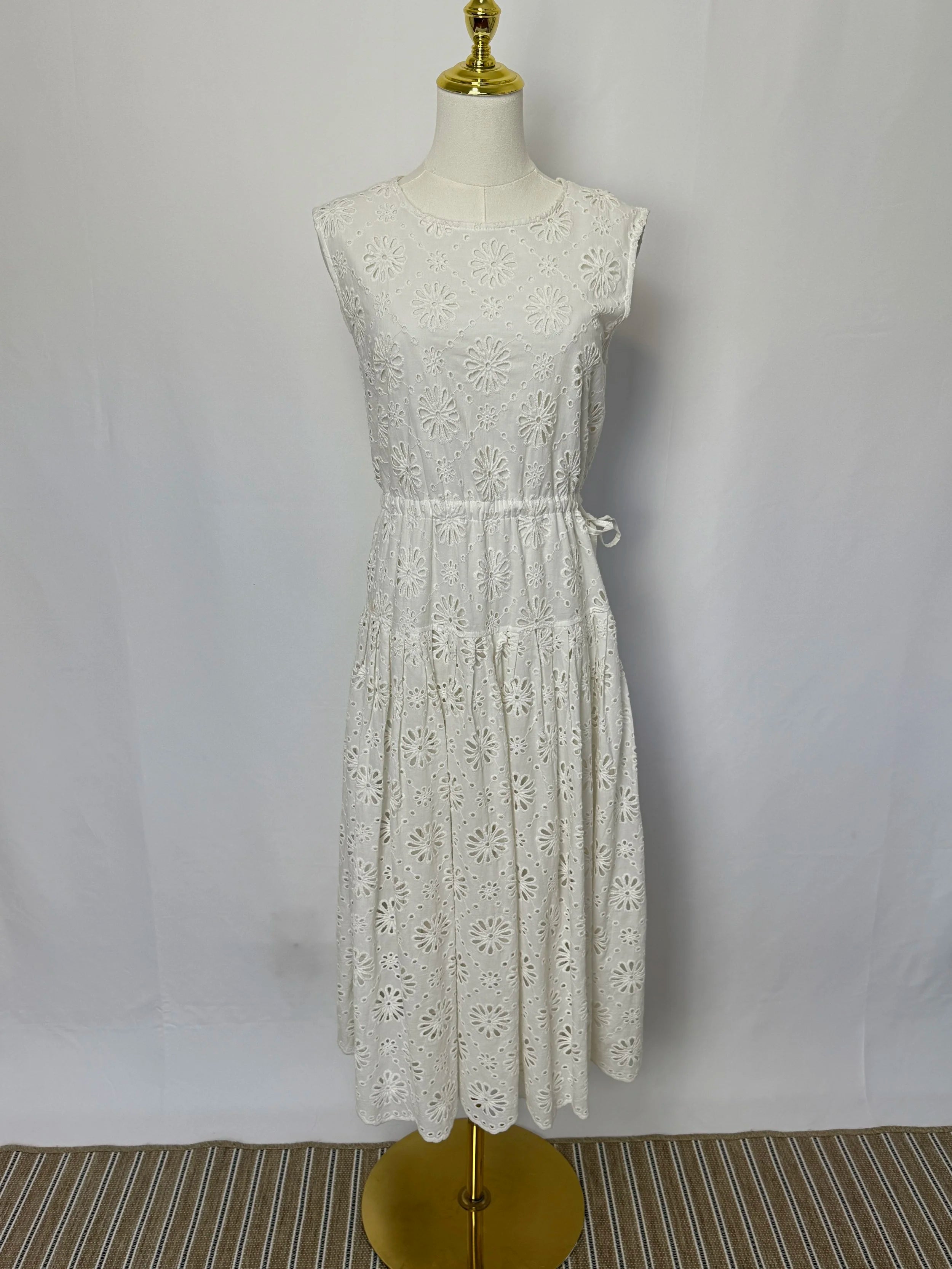 Carol Bassi Embroidered White Dress - Size M