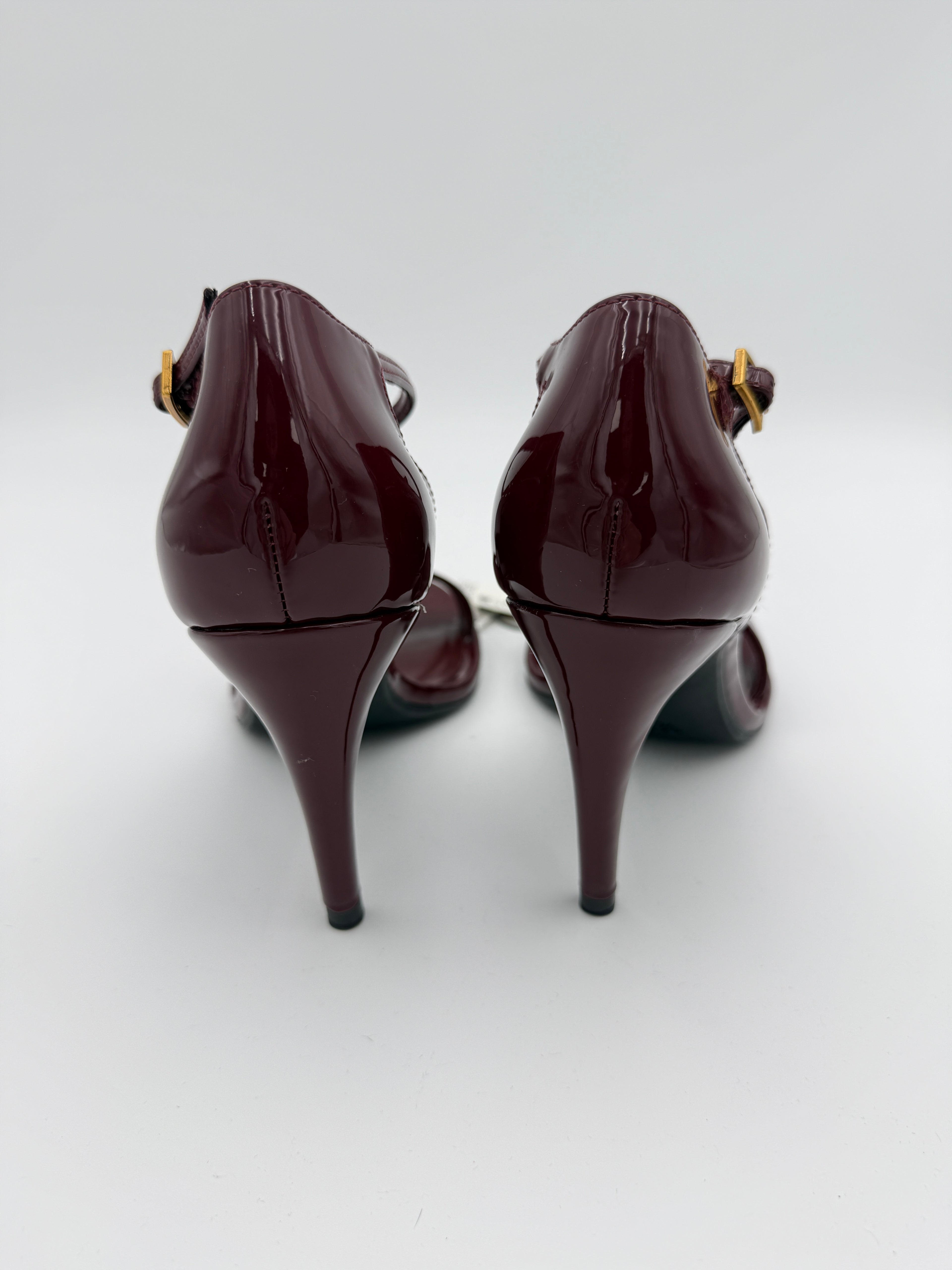 Zara Burgundy Sandals -NEW - US7.5
