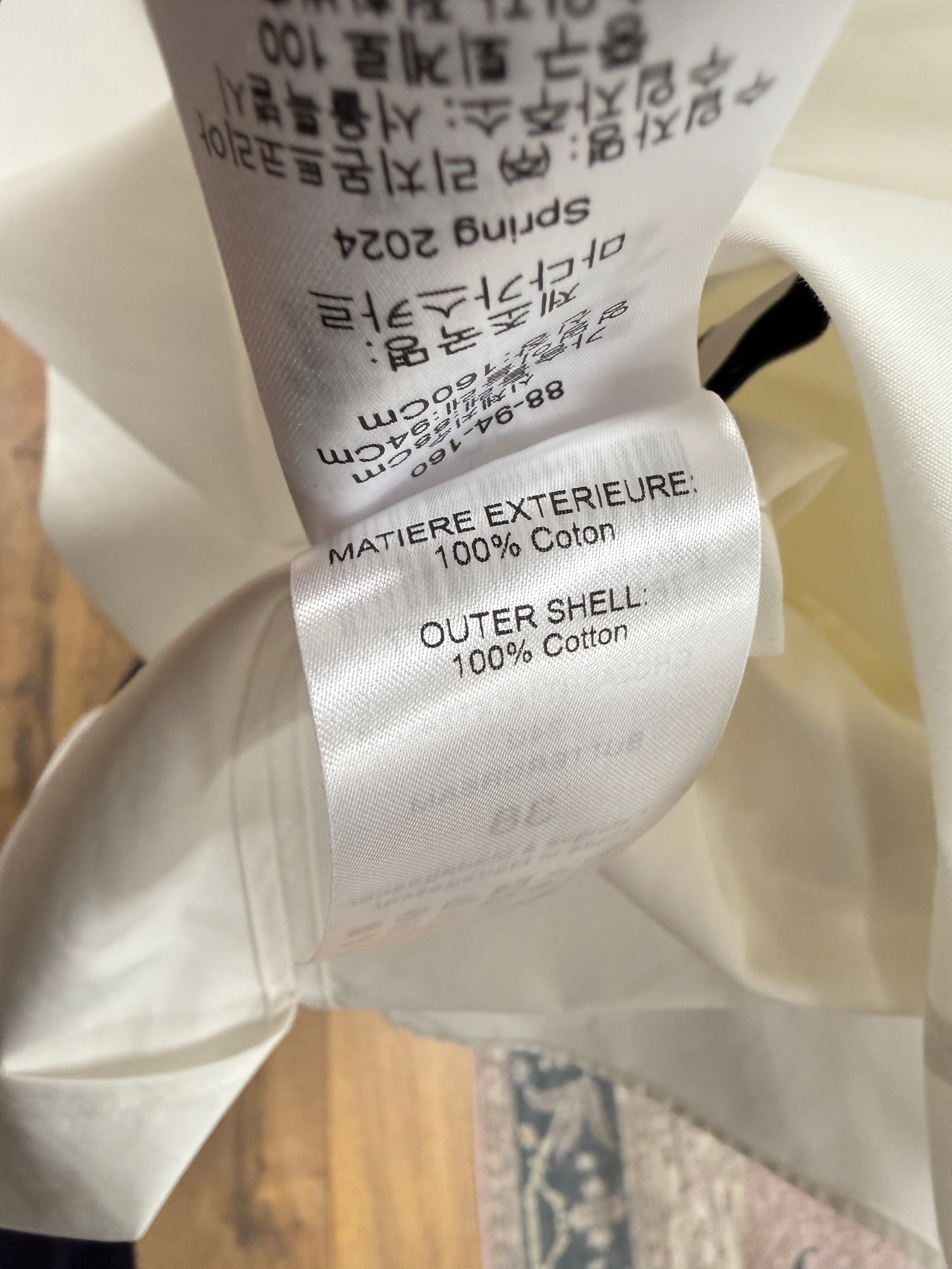 Top Chloe Off White - NEW Without Tags  - Size M