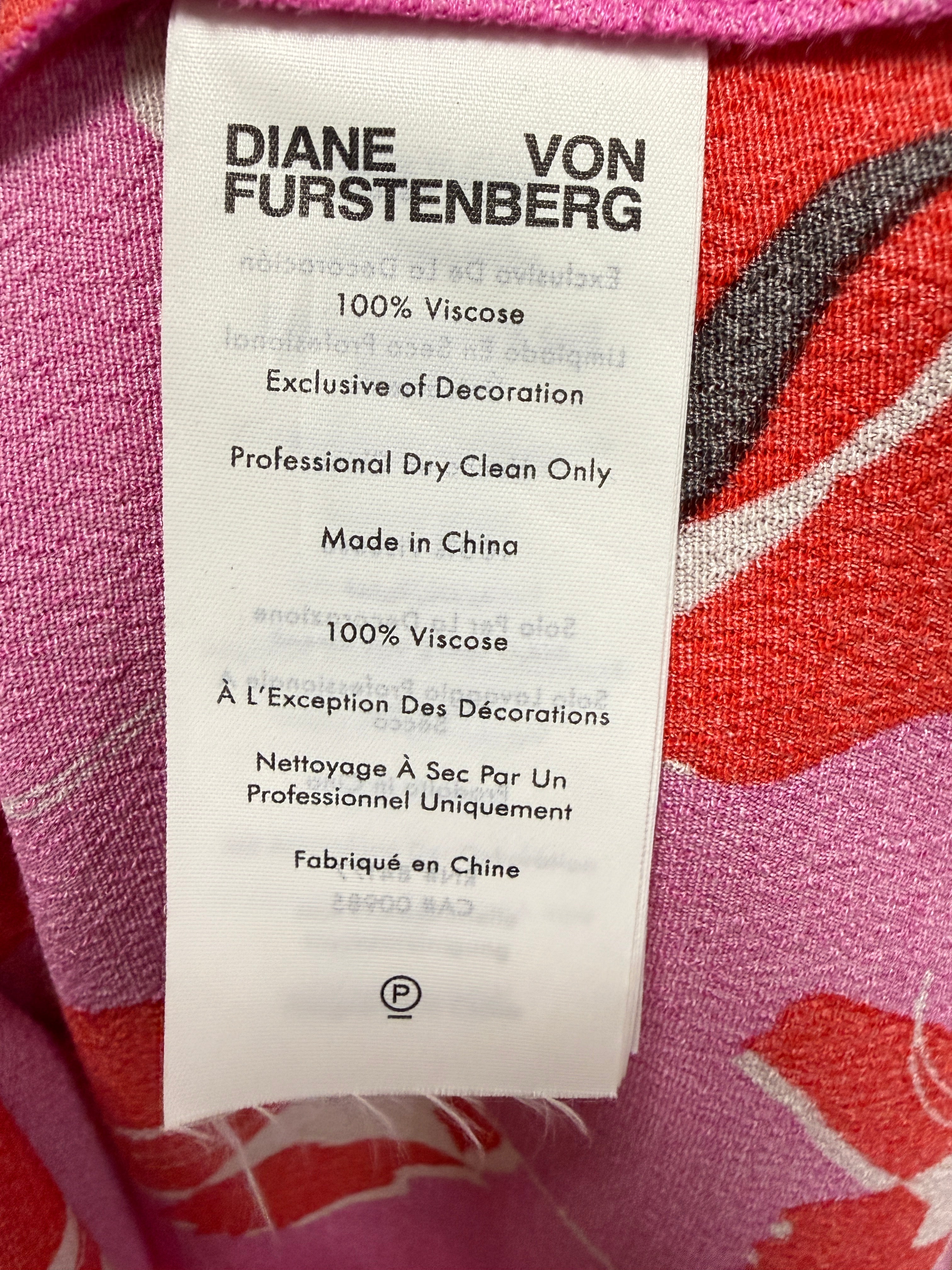 DVF Ace Printed halterneck dress size 4 / Small