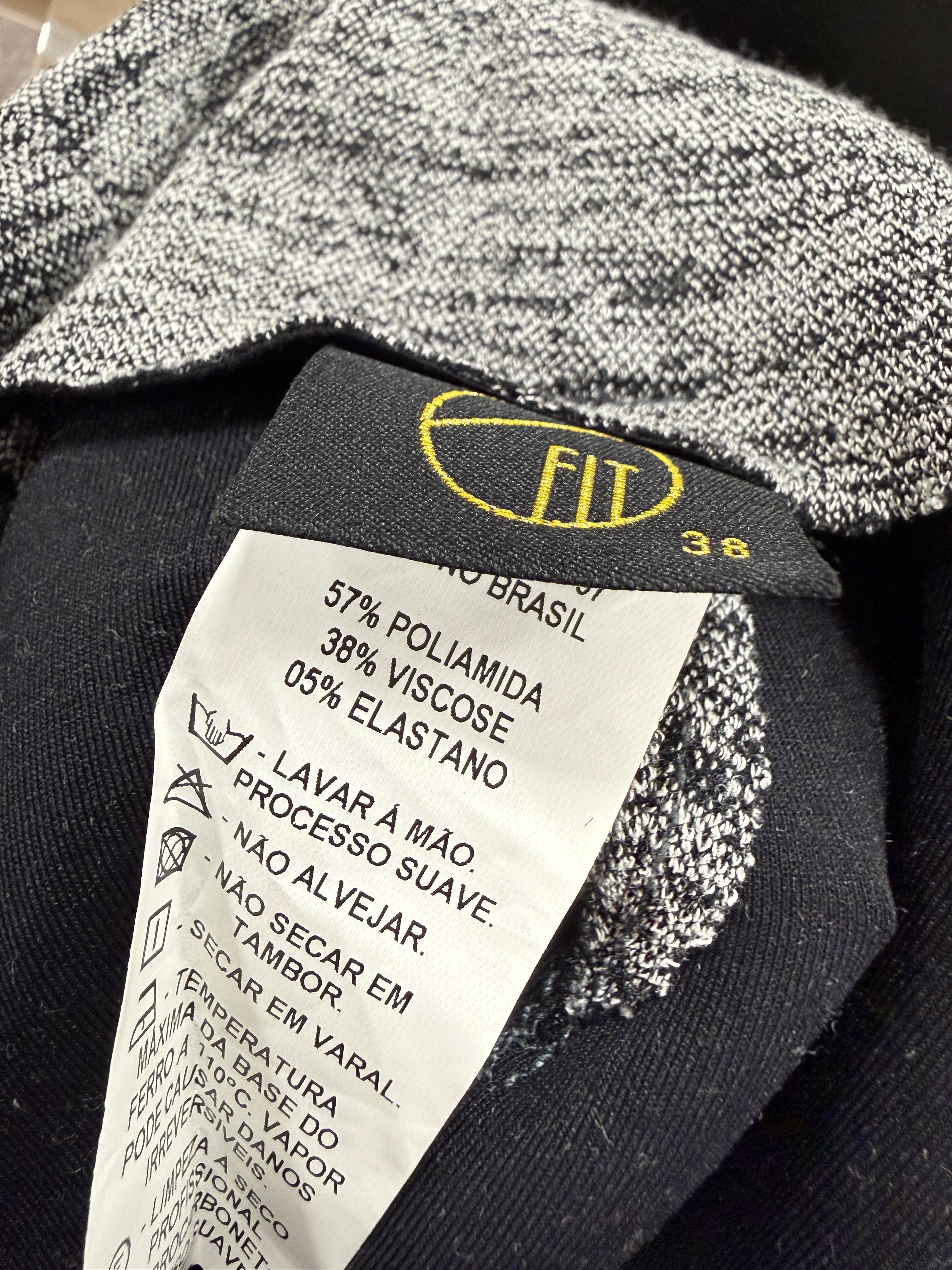 FIT gray belt skirt Small