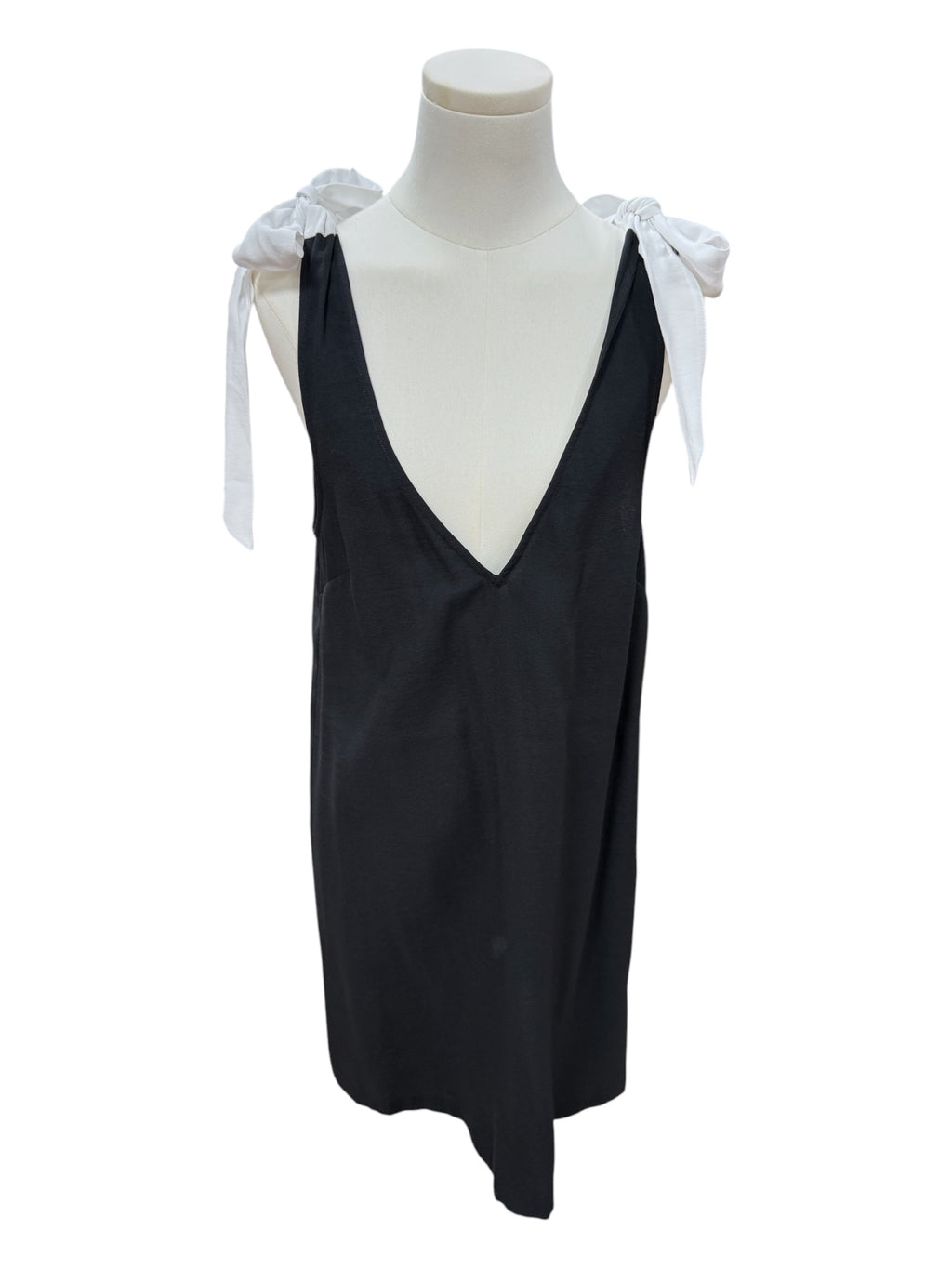 H&M white bowl dress Small NWT