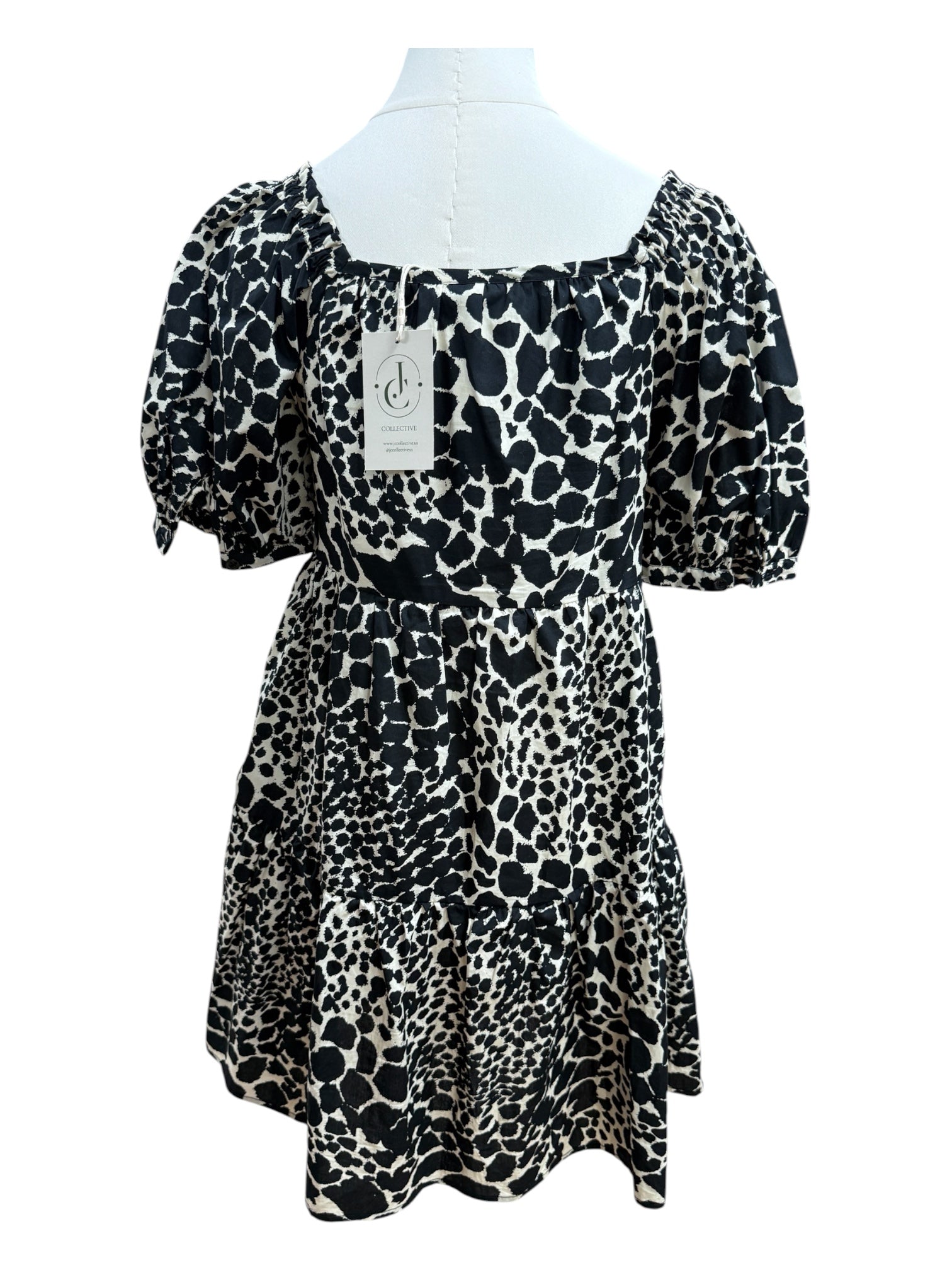 What to wear black off short dress Small