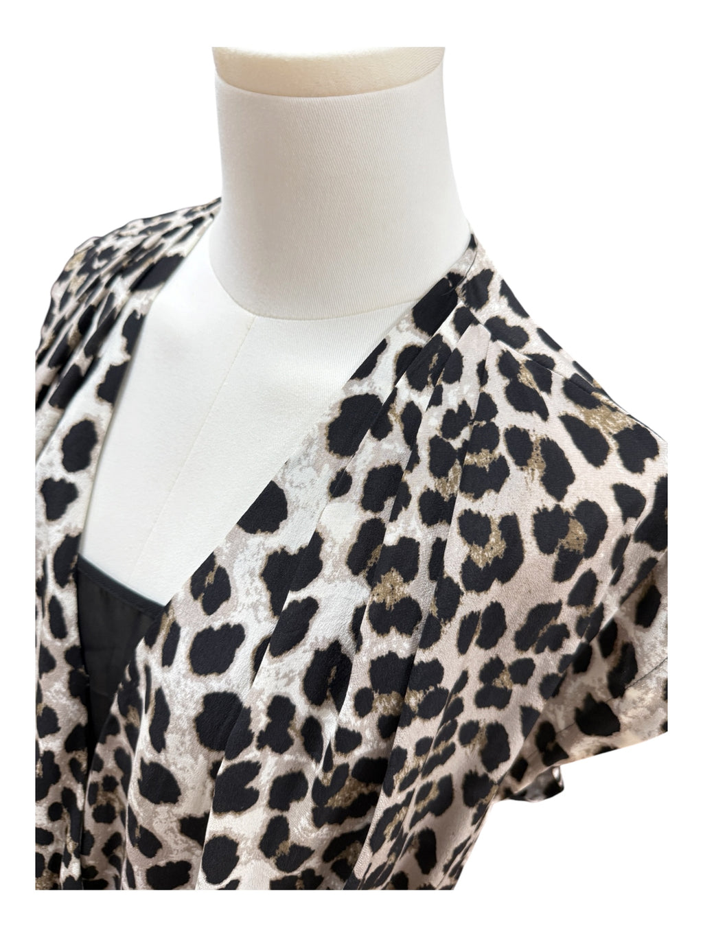 Lellis leopard printed body Small